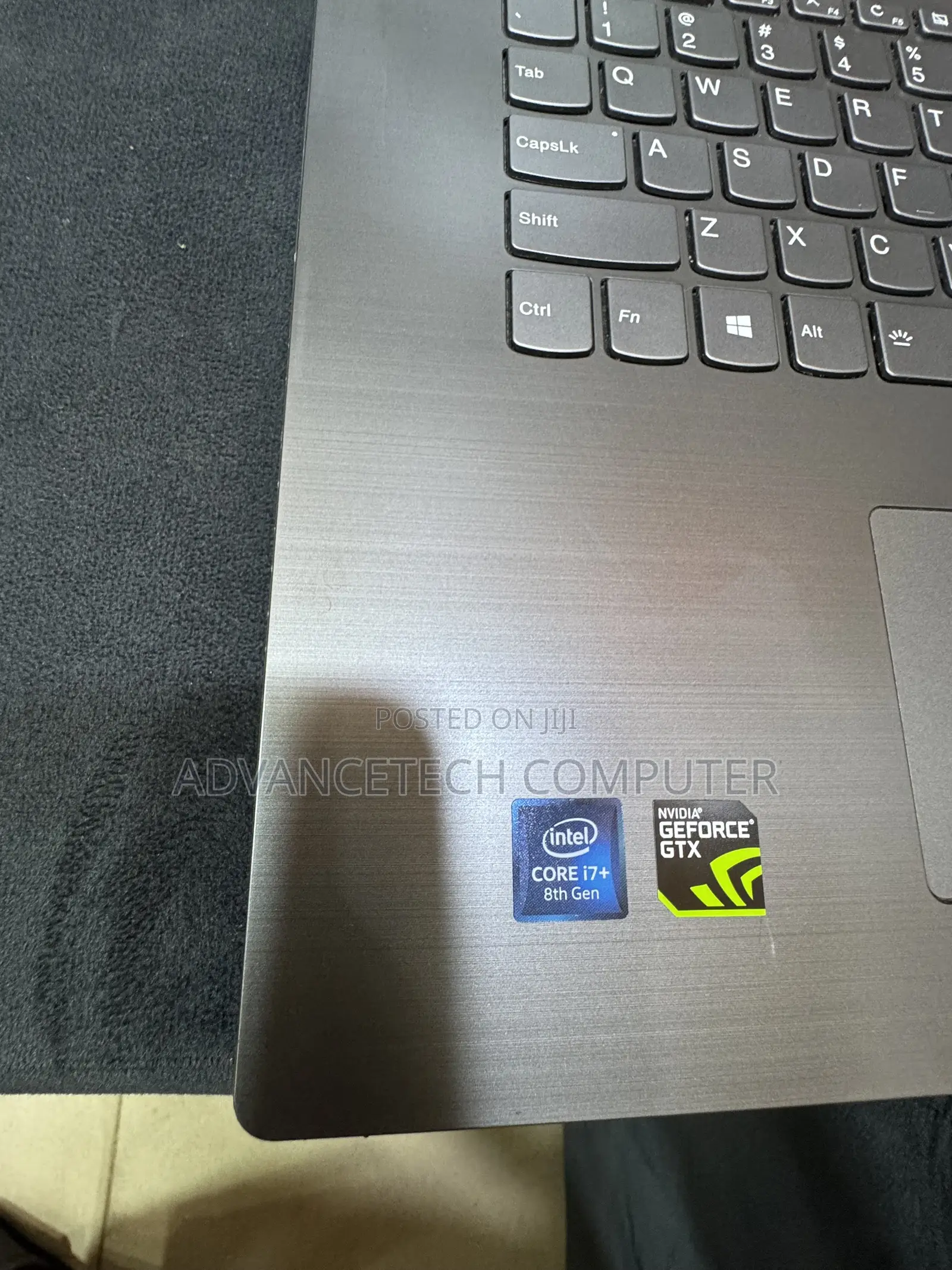 Laptop Lenovo IdeaPad 330 12GB Intel Core i7 SSD 512GB