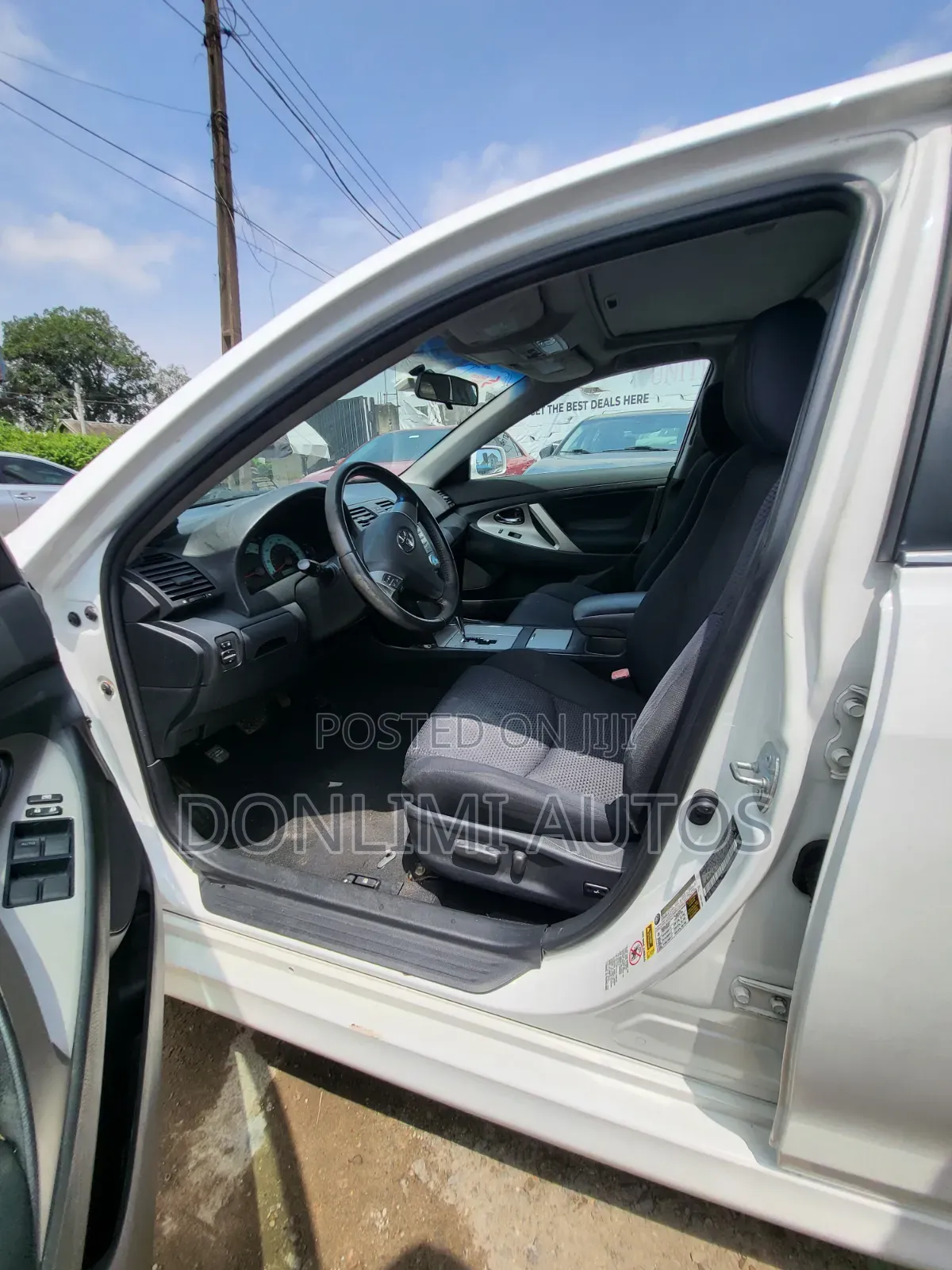 Toyota Camry SE 4dr Sedan (2.4L 4cyl 5A) 2009 White