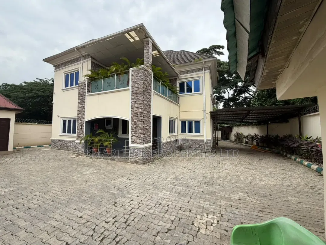 5bdrm Duplex in Maitama, Abuja for sale