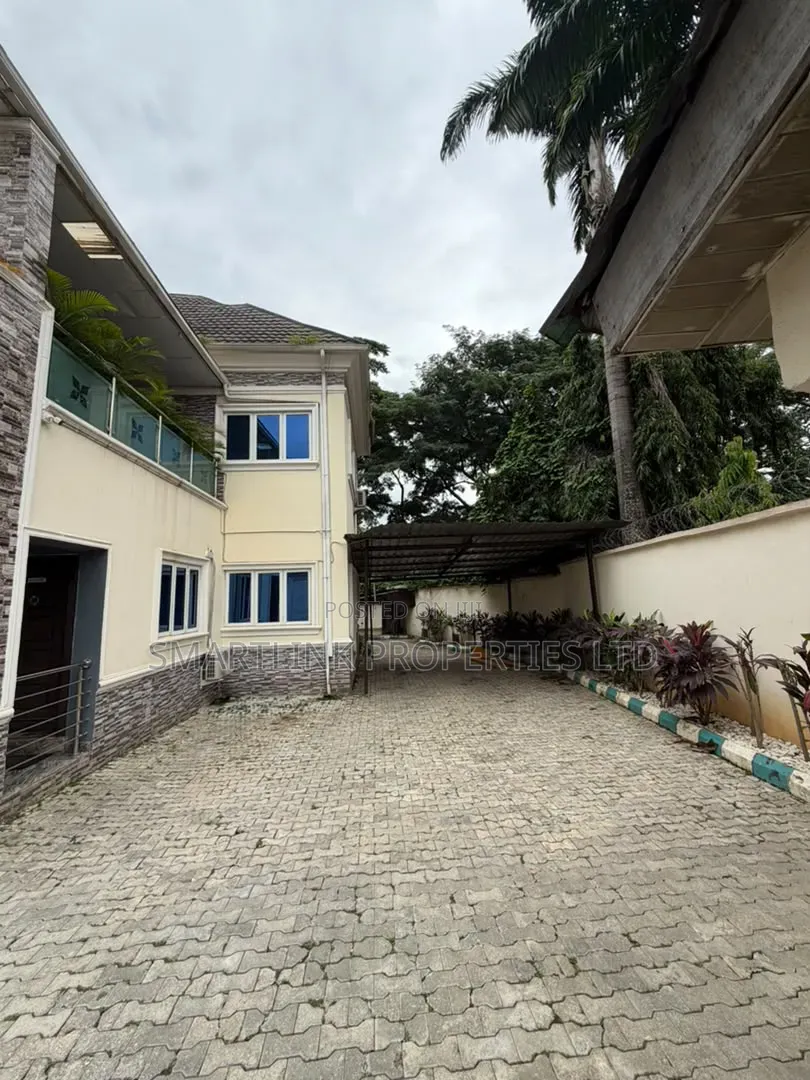 5bdrm Duplex in Maitama, Abuja for sale