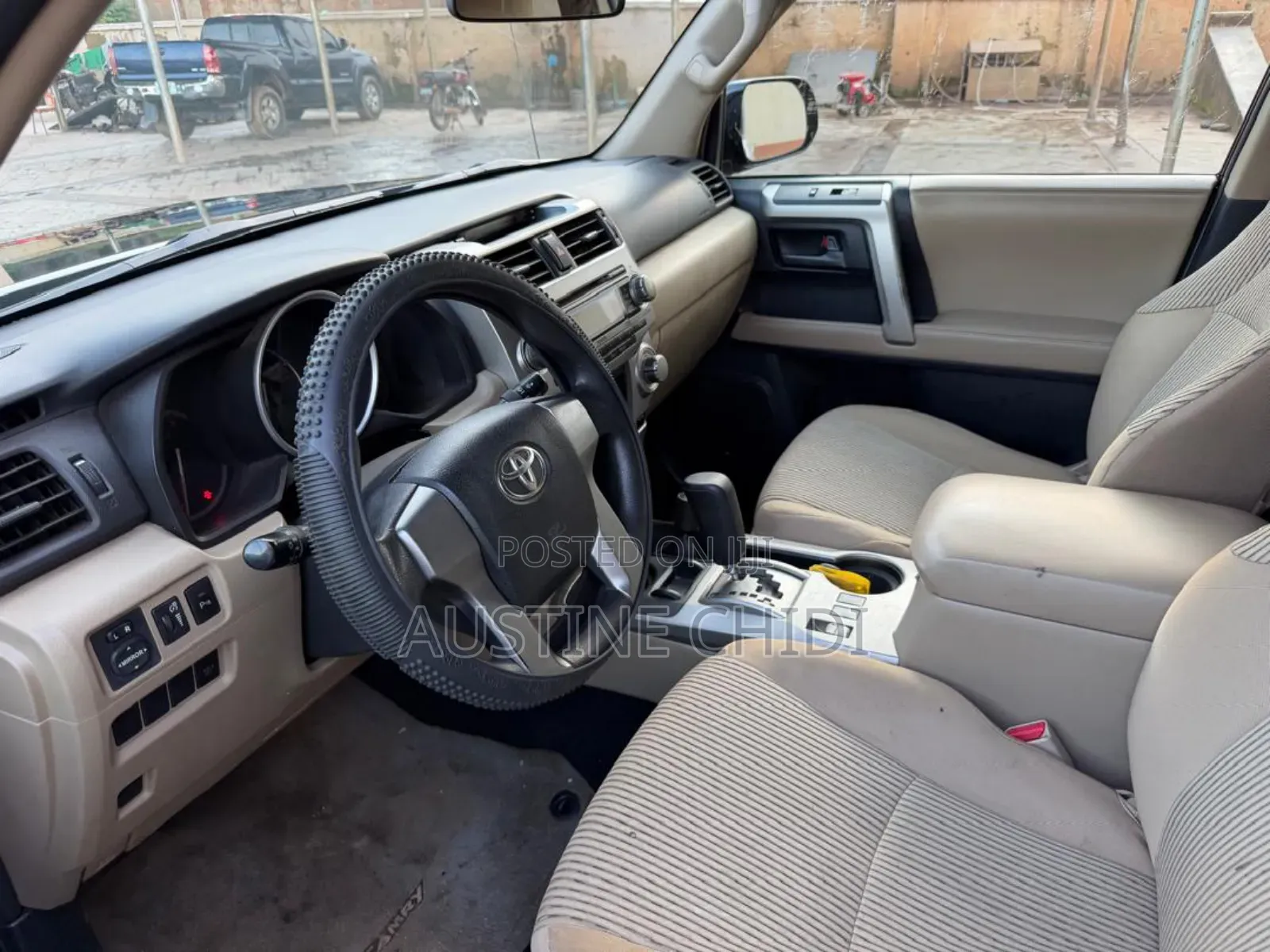 Toyota 4-Runner Limited 4WD 2011 Black