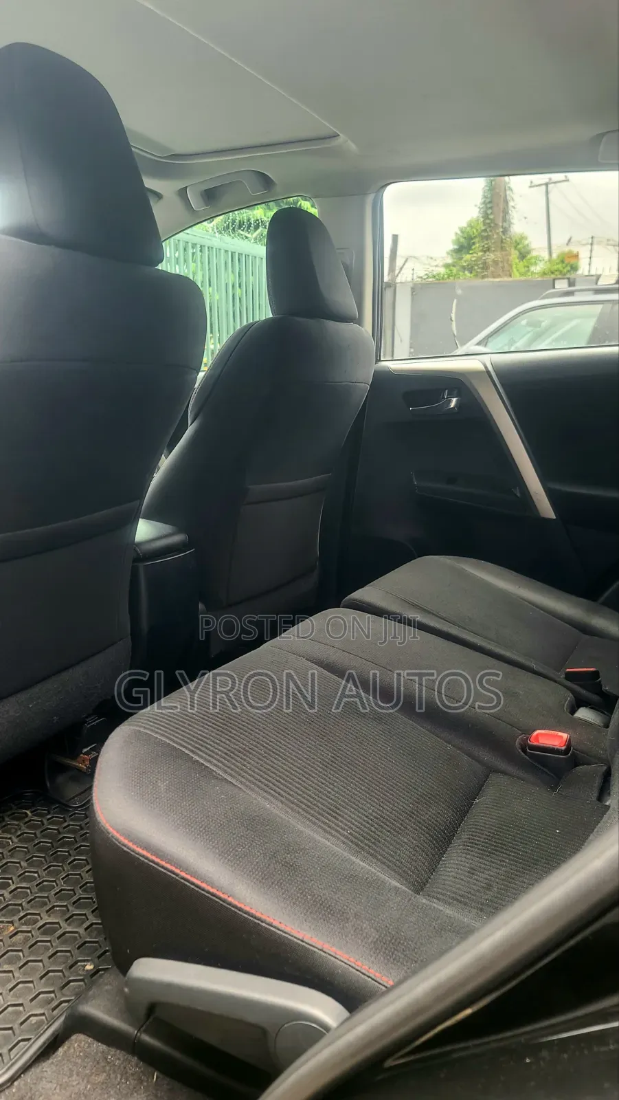 Toyota RAV4 XLE 4dr SUV AWD (2.5L 4cyl 6A) 2015 Black