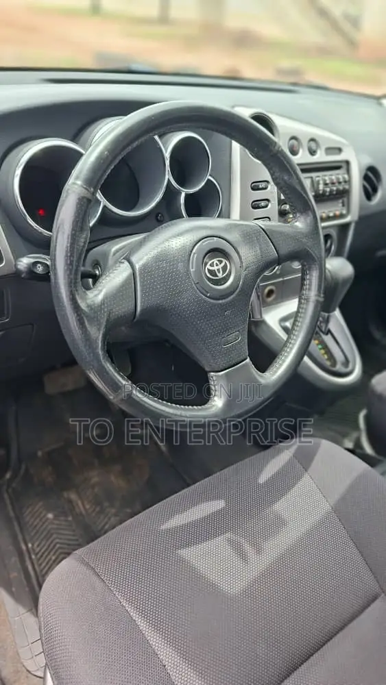 Toyota Matrix 2004 Gray