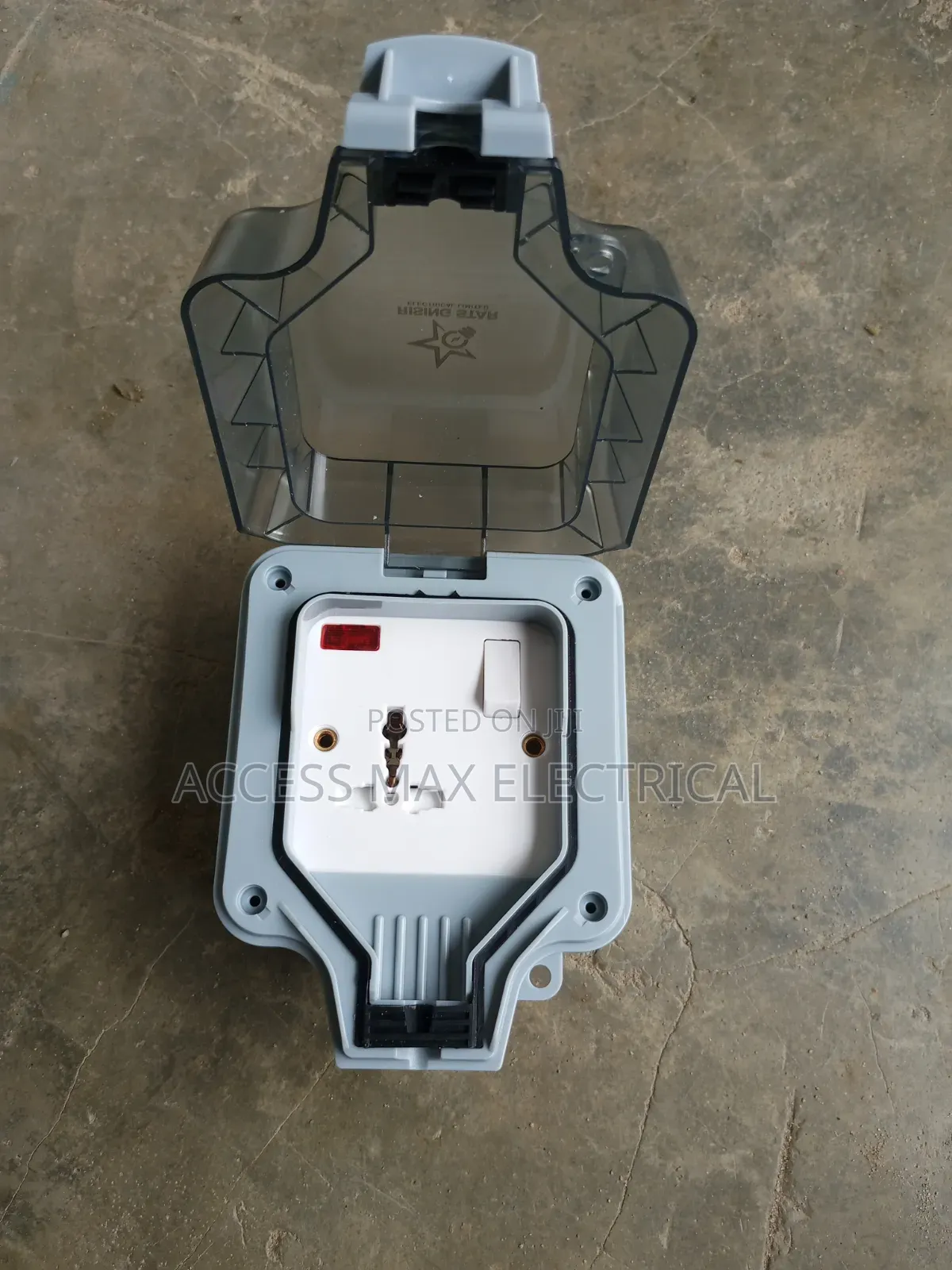 Single Socket Outdoor