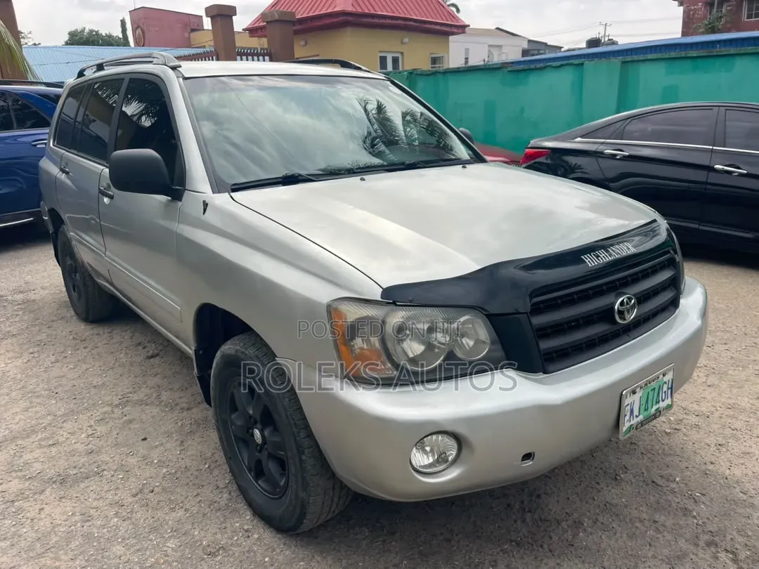 Toyota Highlander V6 AWD 2003 Gray