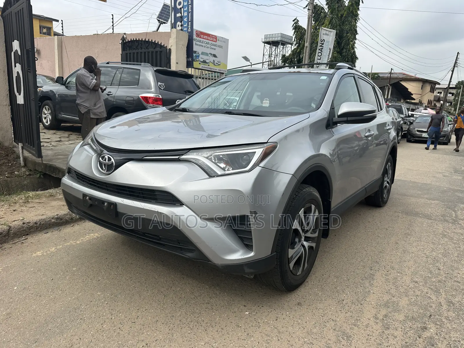 Toyota RAV4 LE AWD (2.5L 4cyl 6A) 2016 Gray
