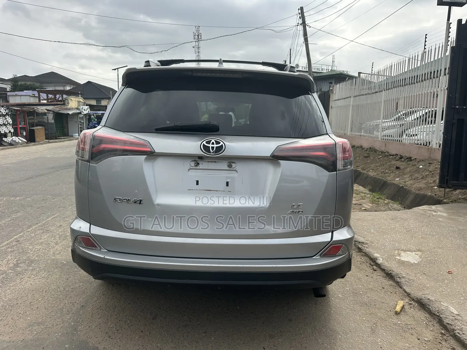 Toyota RAV4 LE AWD (2.5L 4cyl 6A) 2016 Gray