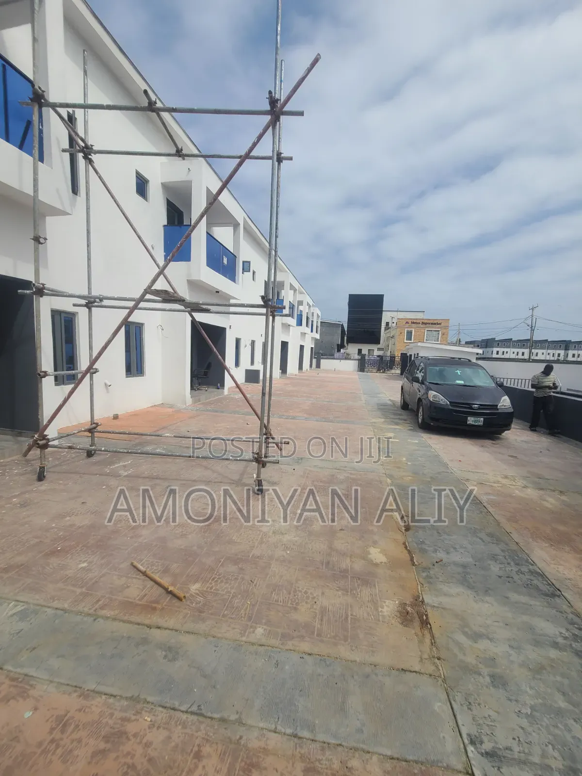 3bdrm Duplex in Atlantic Layout, Off Lekki-Epe Expressway for sale