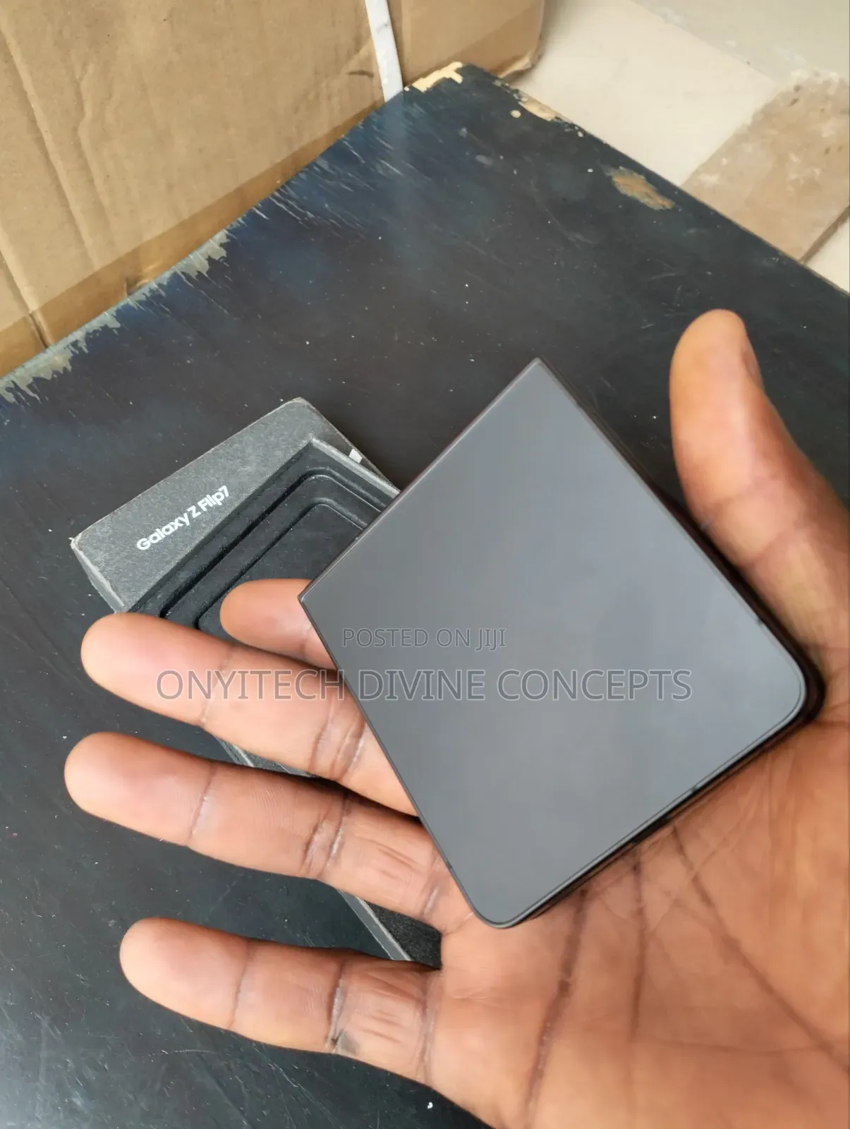 Samsung Galaxy Z Flip7 256 GB