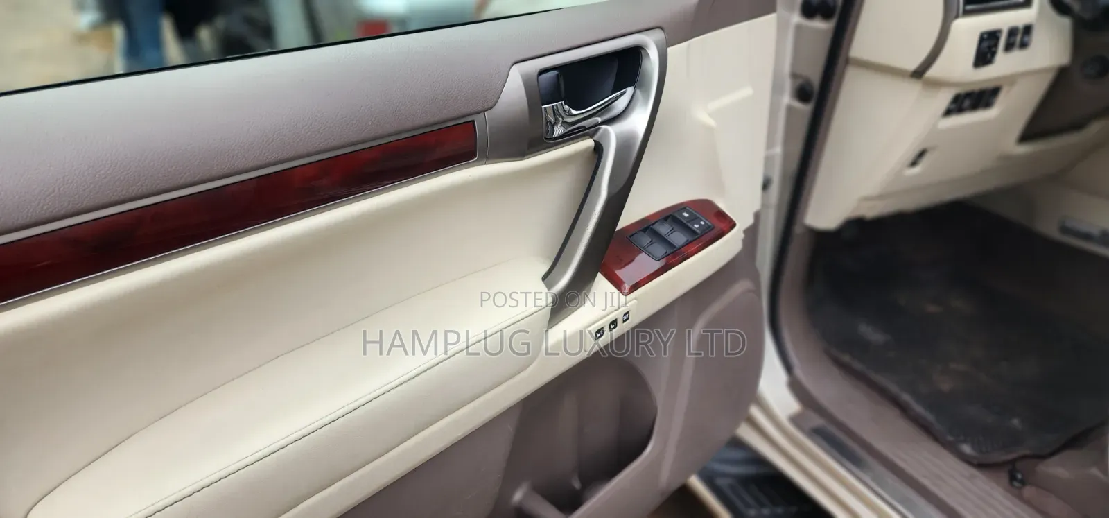 Lexus GX 2019 Gold