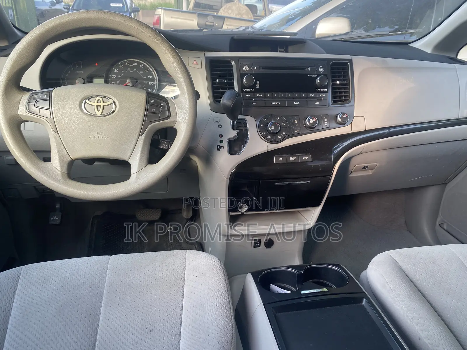 Toyota Sienna 2011 Gray