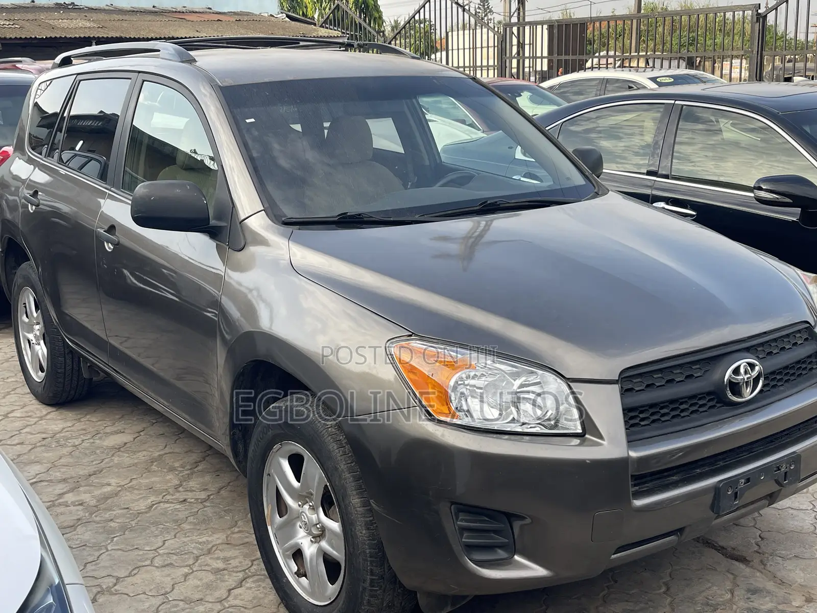 Toyota RAV4 2.5 4x4 2010 Gray