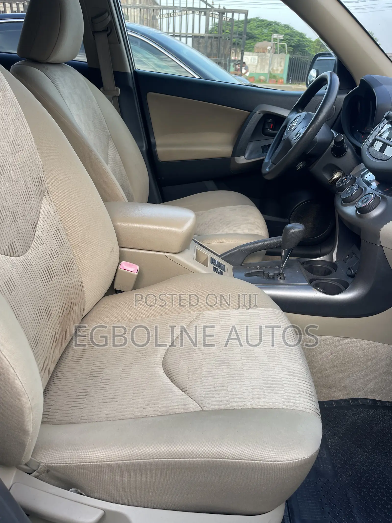 Toyota RAV4 2.5 4x4 2010 Gray