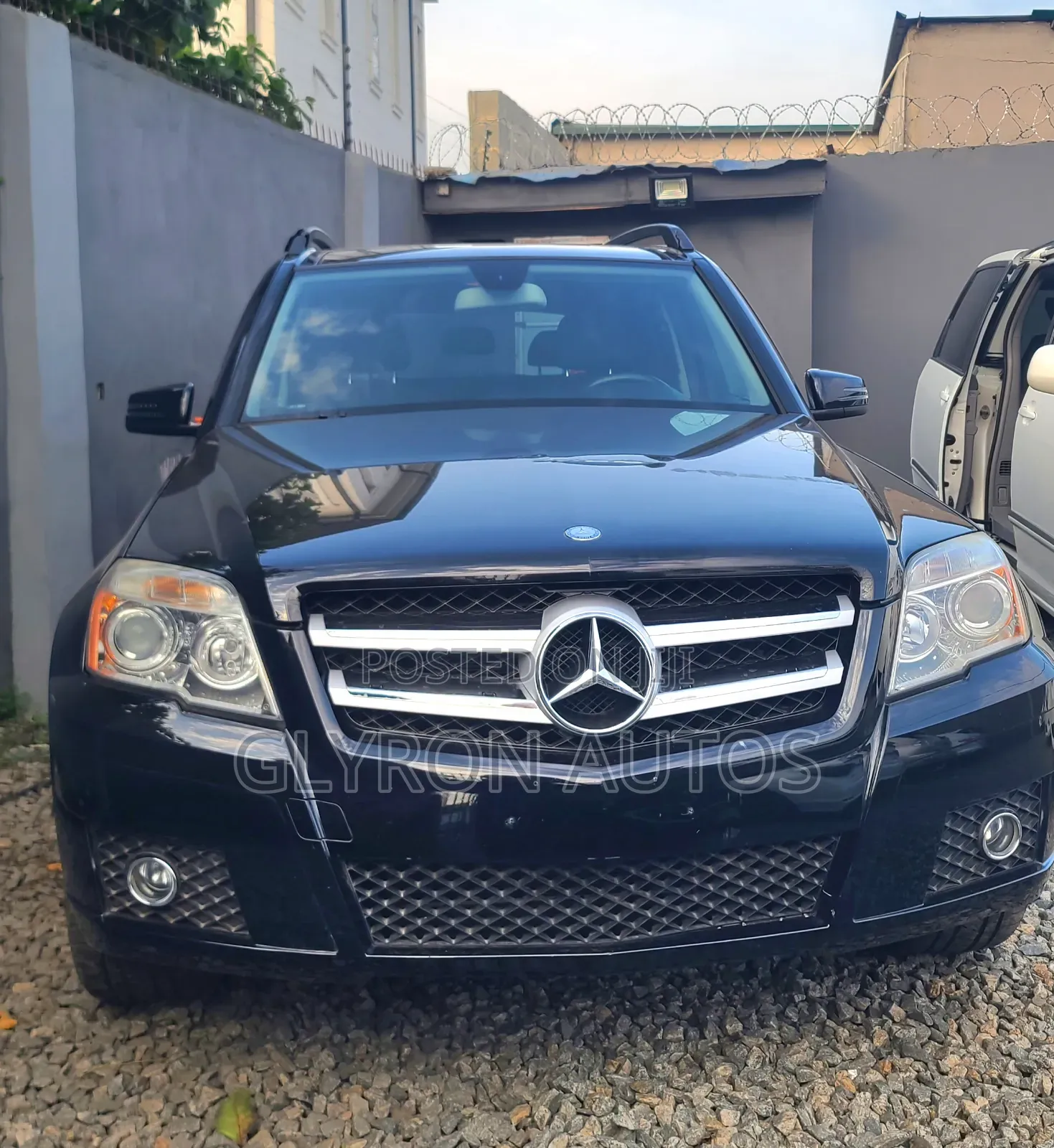 Mercedes-Benz GLK-Class 2010 Black