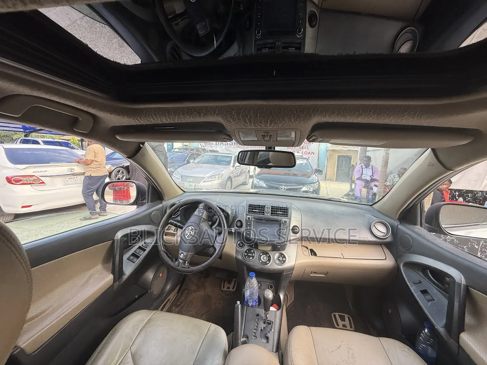 Toyota RAV4 3.5 Limited 4x4 2010 Gold