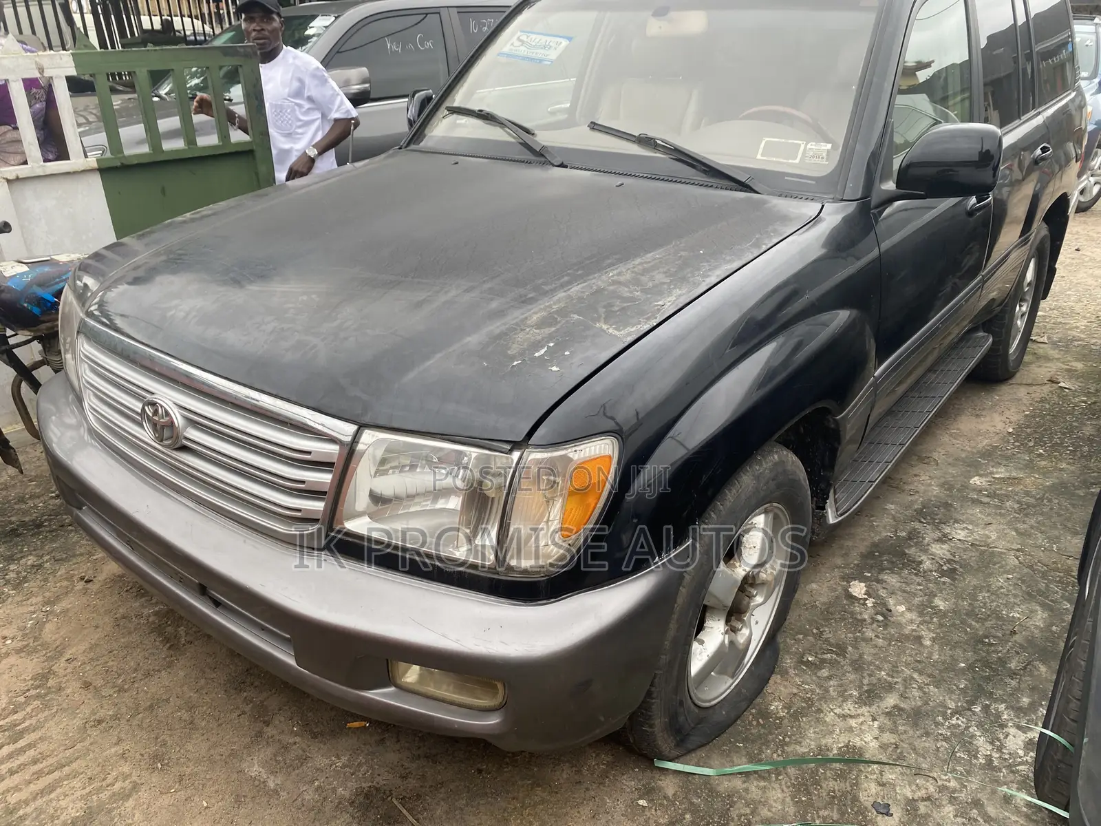Toyota Land Cruiser 2004 Black