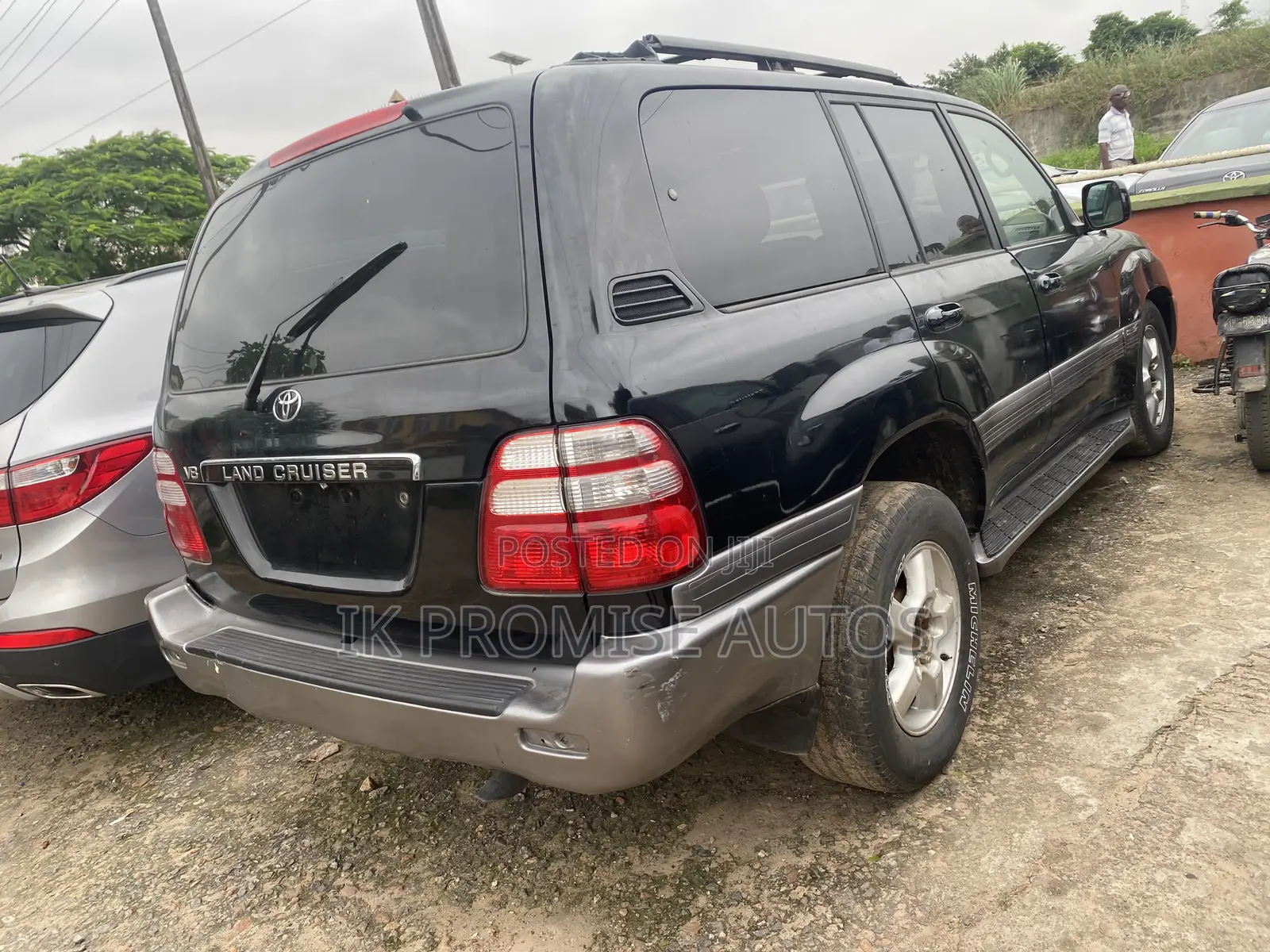 Toyota Land Cruiser 2004 Black
