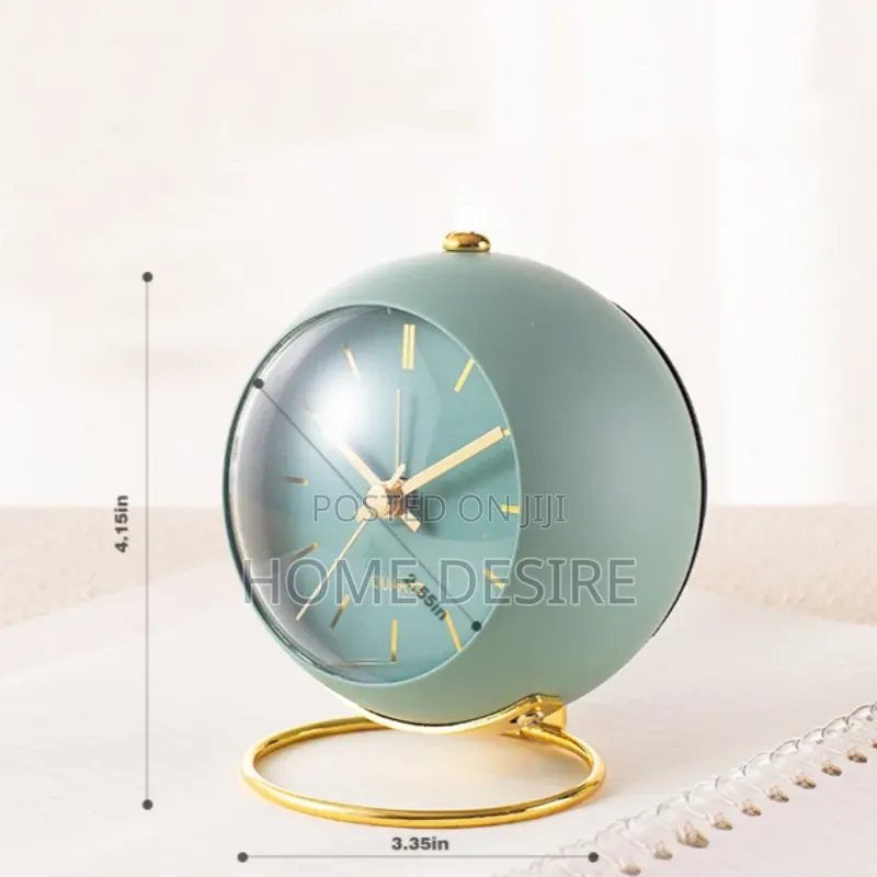 Alam Table Clock