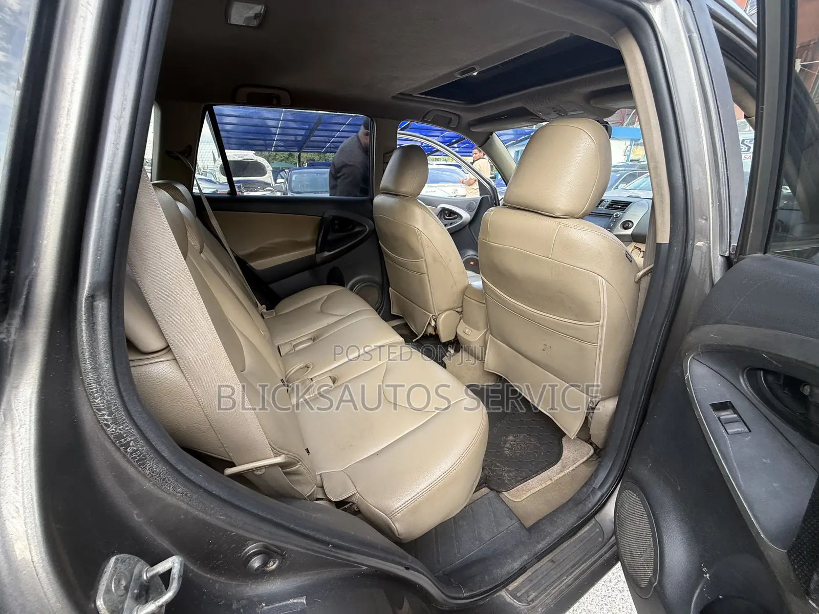 Toyota RAV4 3.5 Limited 4x4 2010 Gold