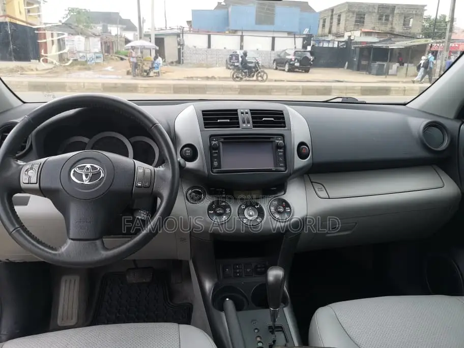 Toyota RAV4 3.5 Limited 4x4 2012 White