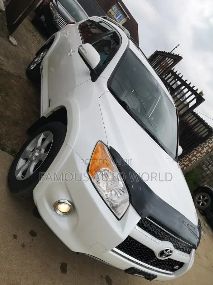 Toyota RAV4 3.5 Limited 4x4 2012 White