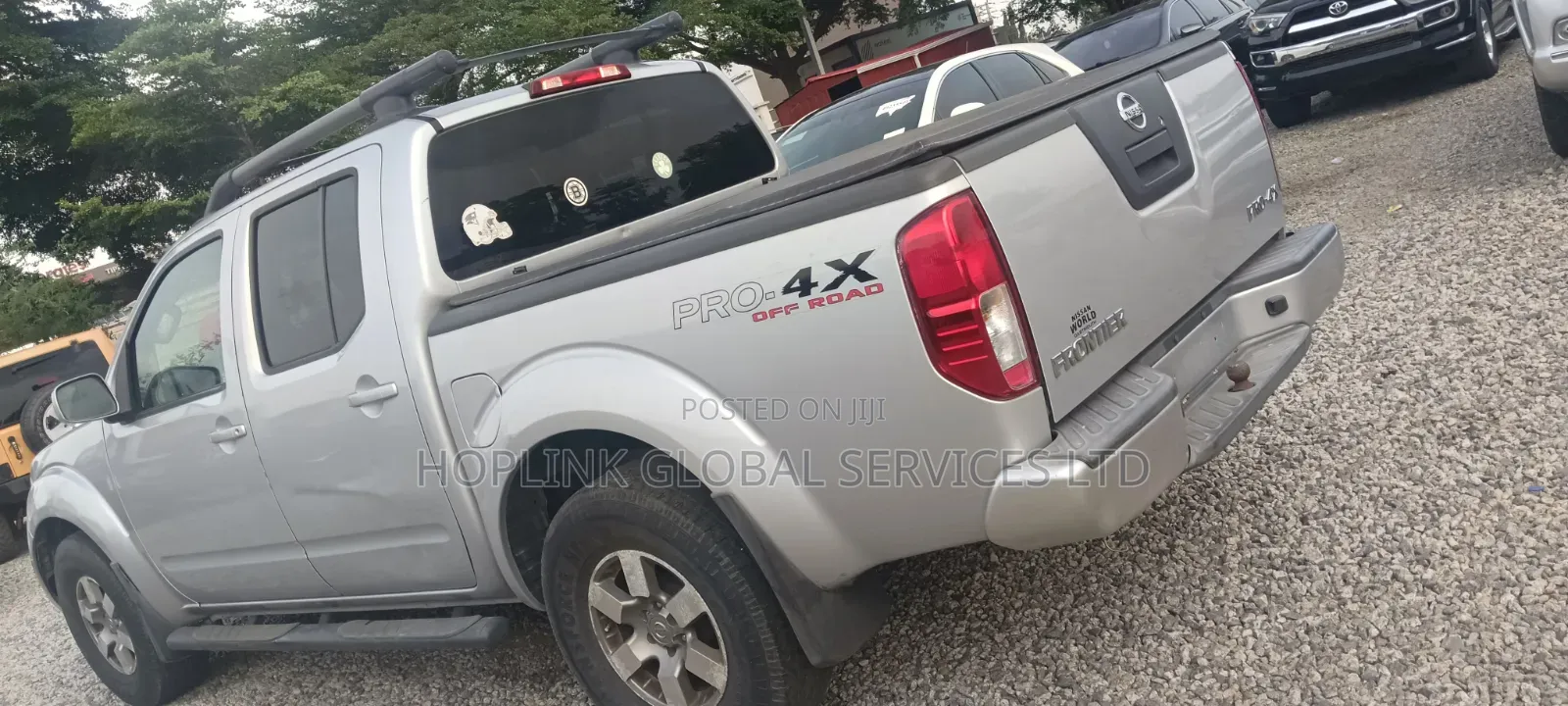 Nissan Frontier 2012 Silver
