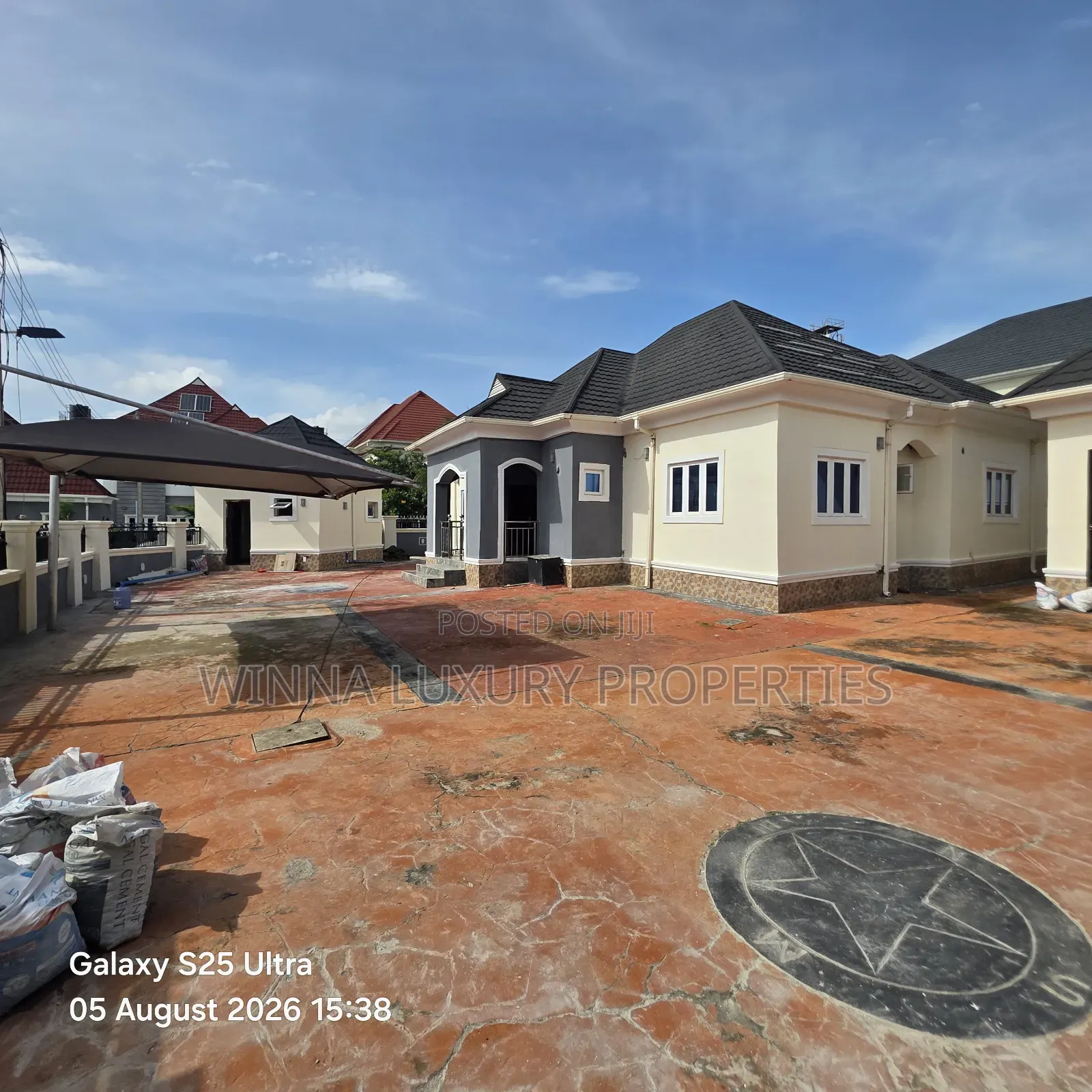 3bdrm Bungalow in Monarch Estate, Lugbe District for rent