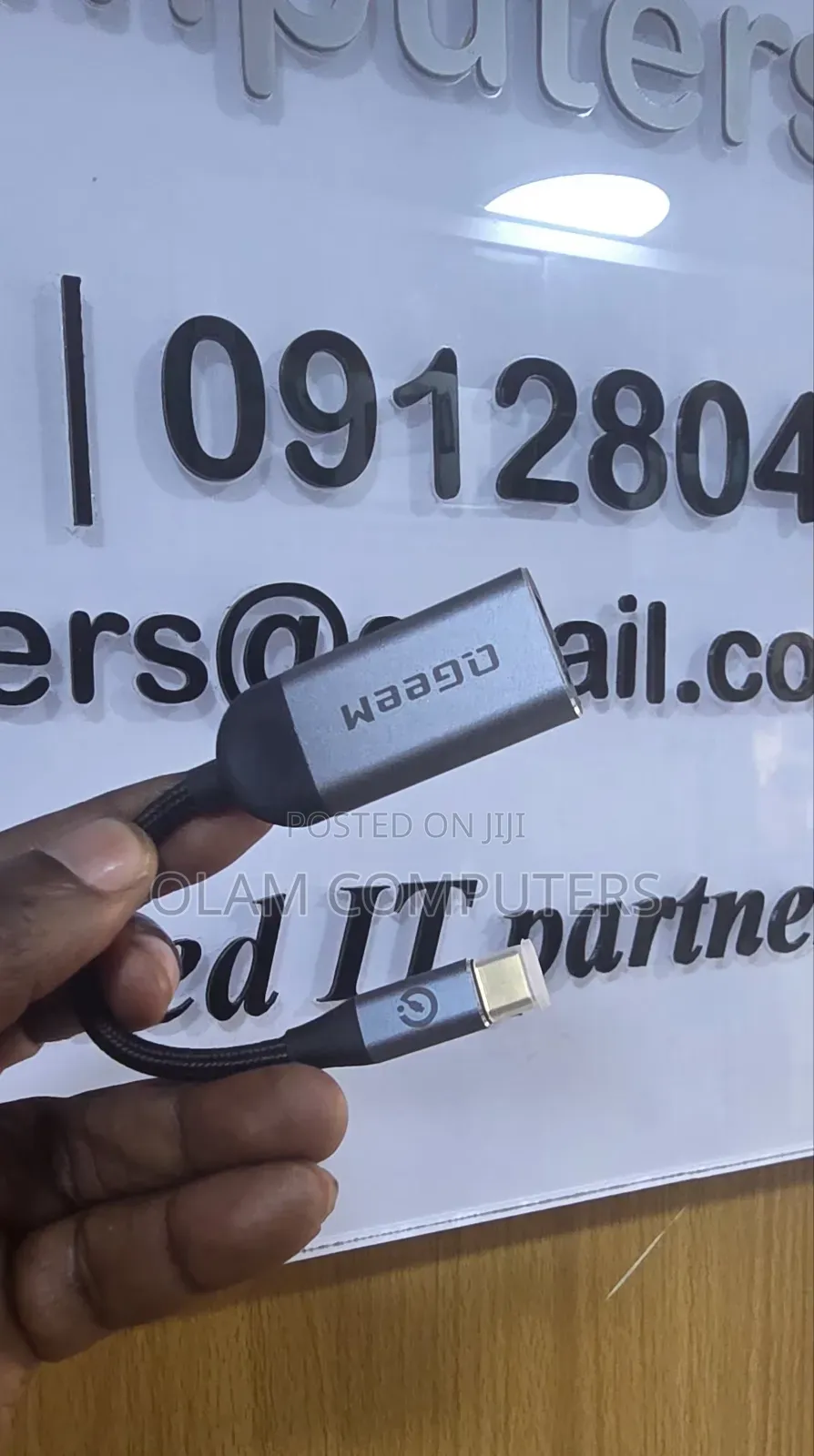 QGeeM USB-C to HDMI Adapter