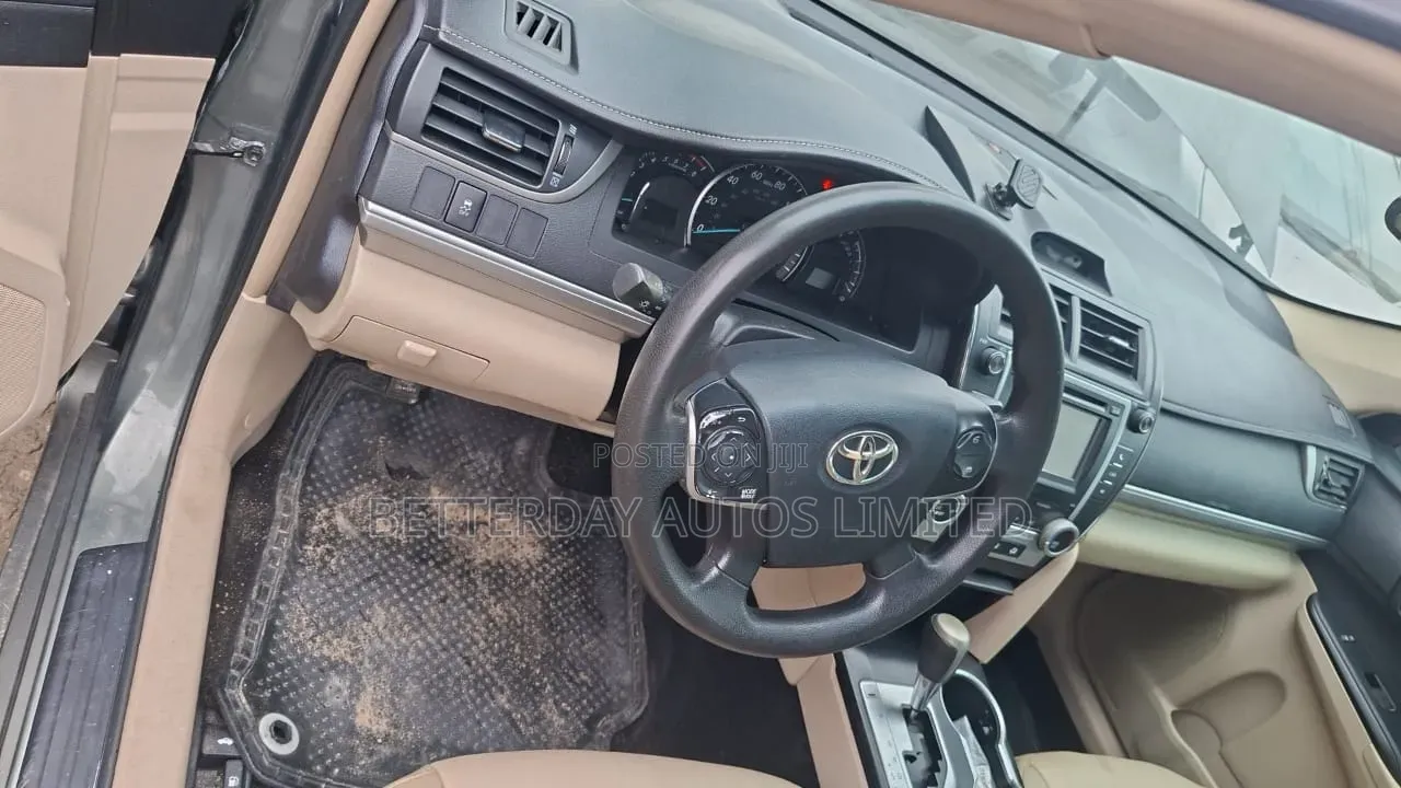 Toyota Camry 2013 Gray