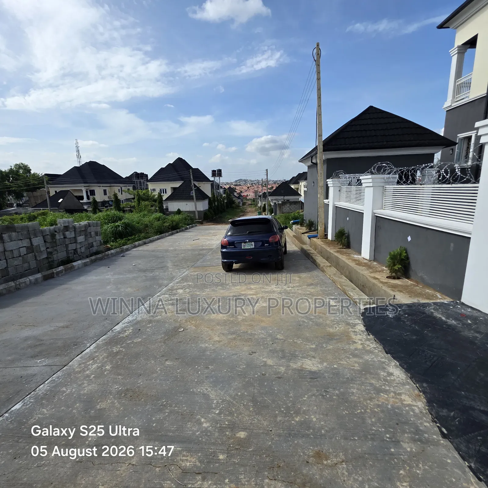 3bdrm Apartment in Directors Estate, Lugbe District for rent