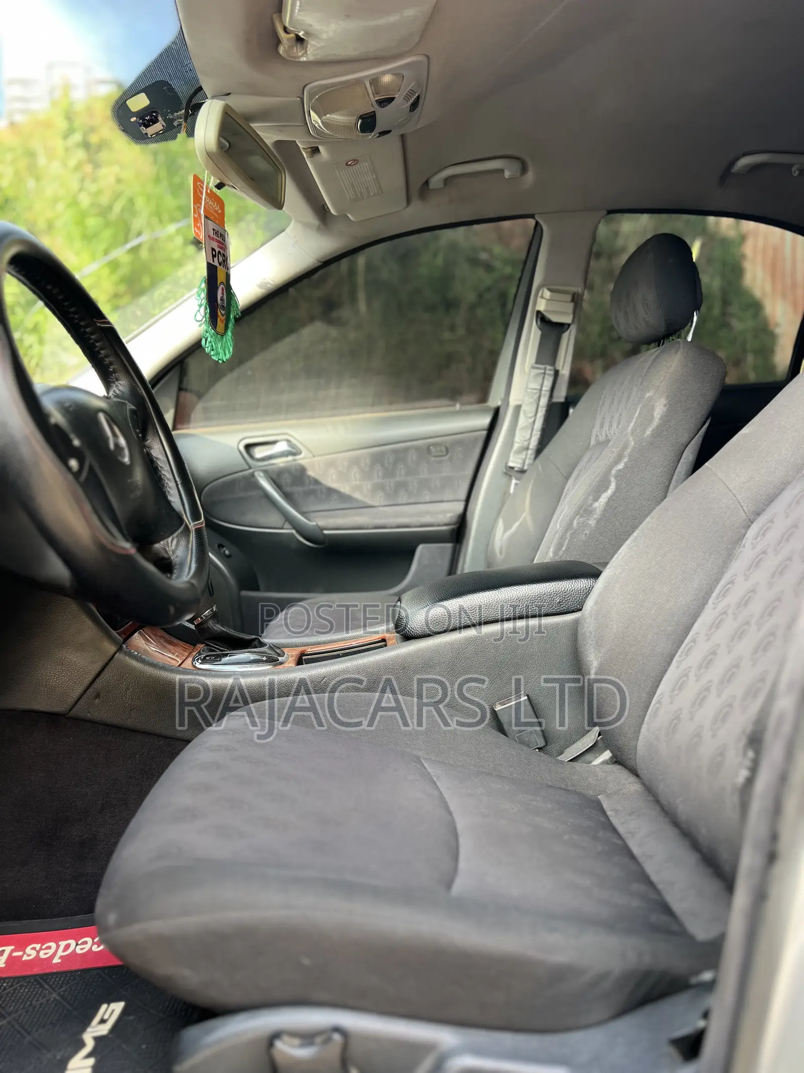 Mercedes-Benz C200 2005 Silver