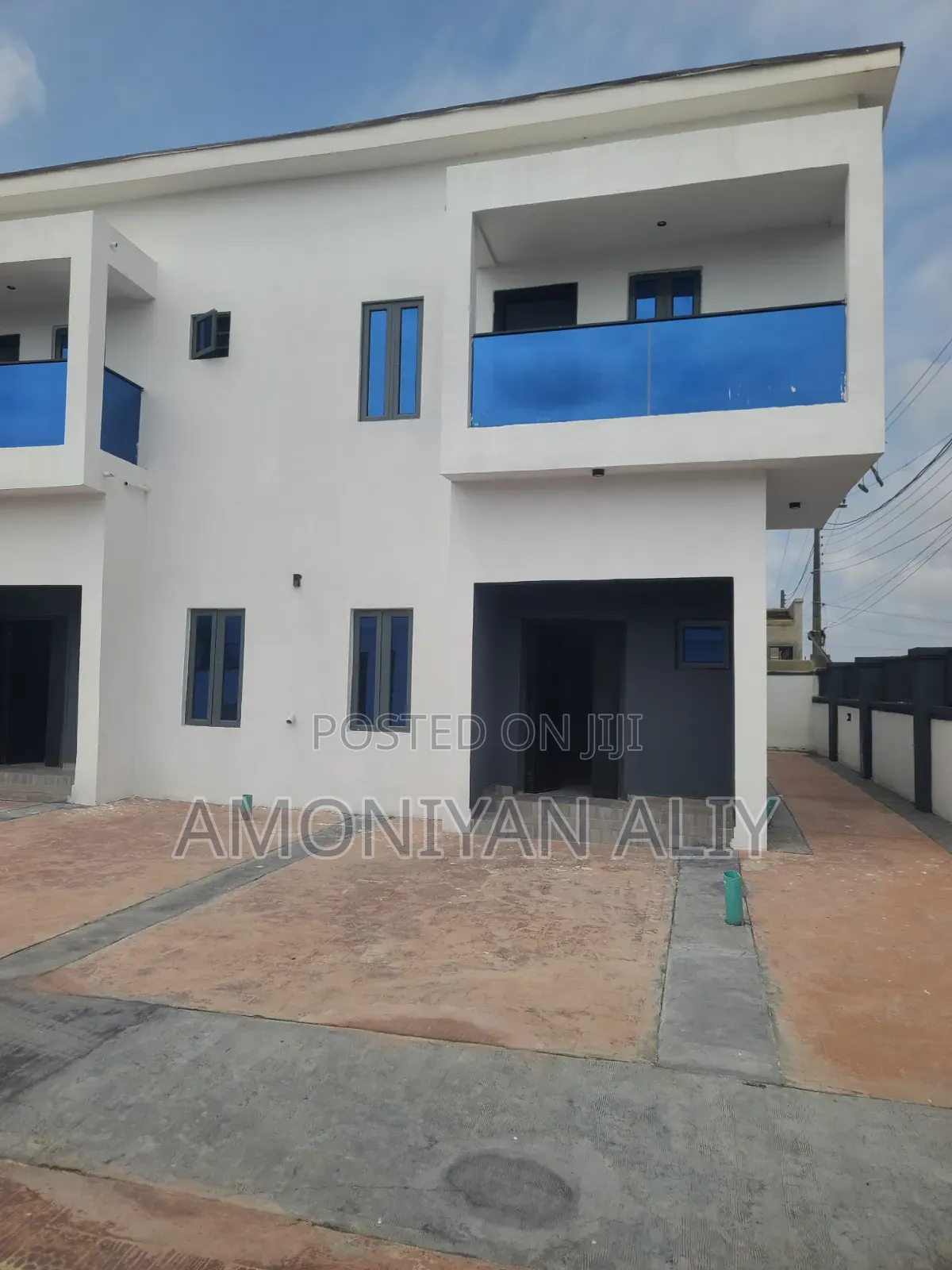 4bdrm Duplex in Atlantic Layout, Off Lekki-Epe Expressway for sale