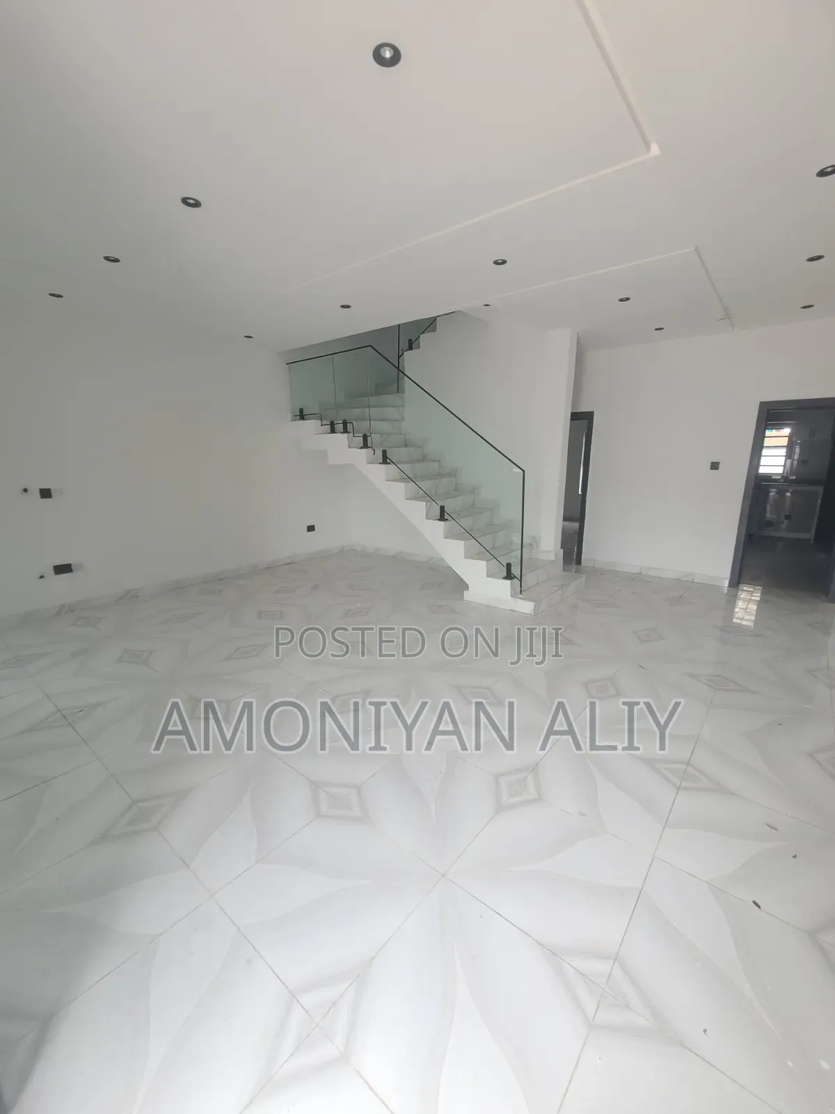 4bdrm Duplex in Atlantic Layout, Off Lekki-Epe Expressway for sale