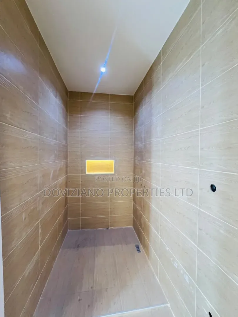 3bdrm Duplex in Abraham Adesanya Estate for sale