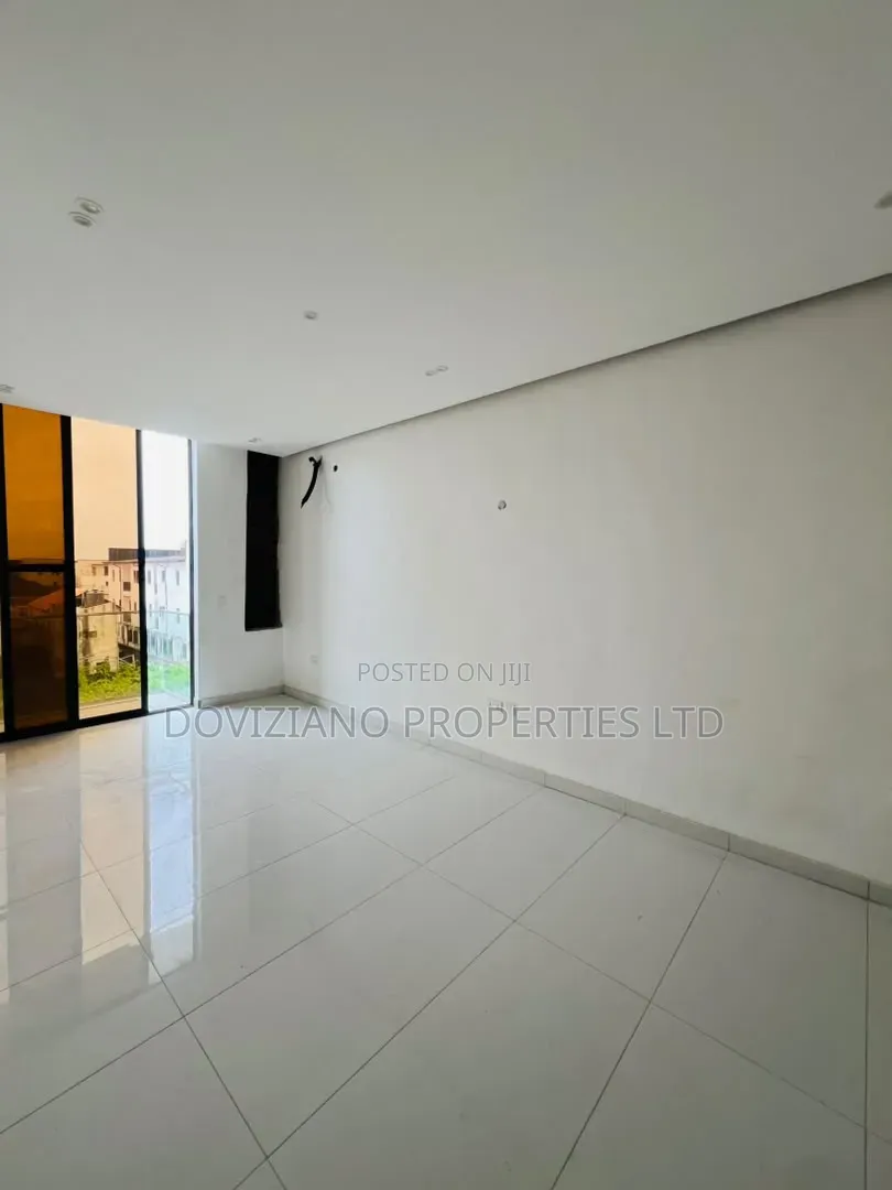 3bdrm Duplex in Abraham Adesanya Estate for sale