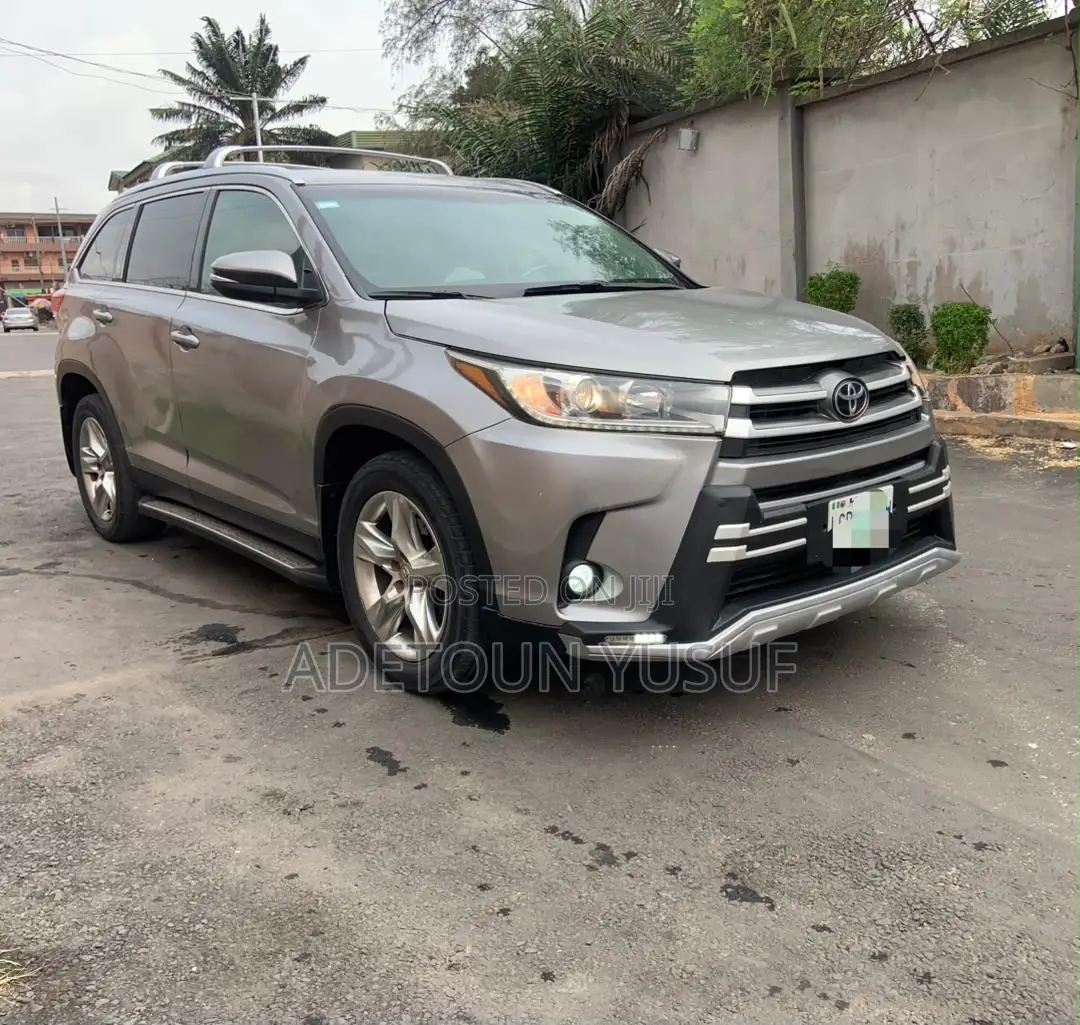 Toyota Highlander 2016 Gray