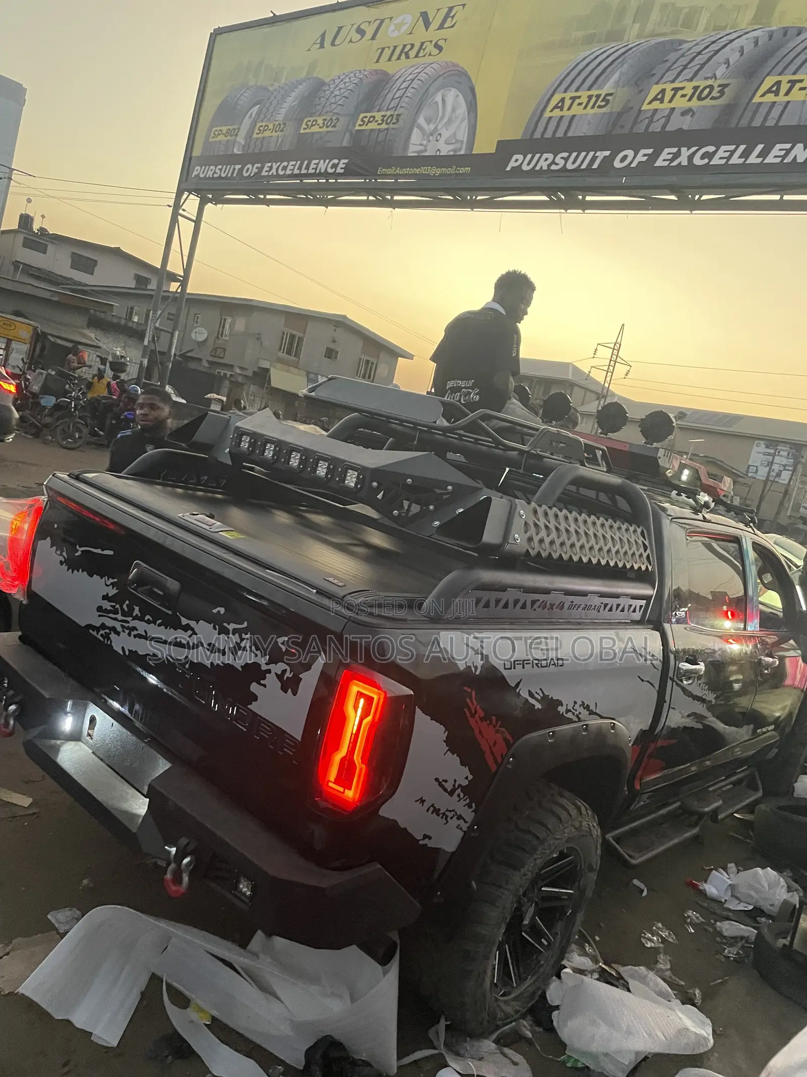 Rugged Bar and Booth Cover Toyota Tundra Available