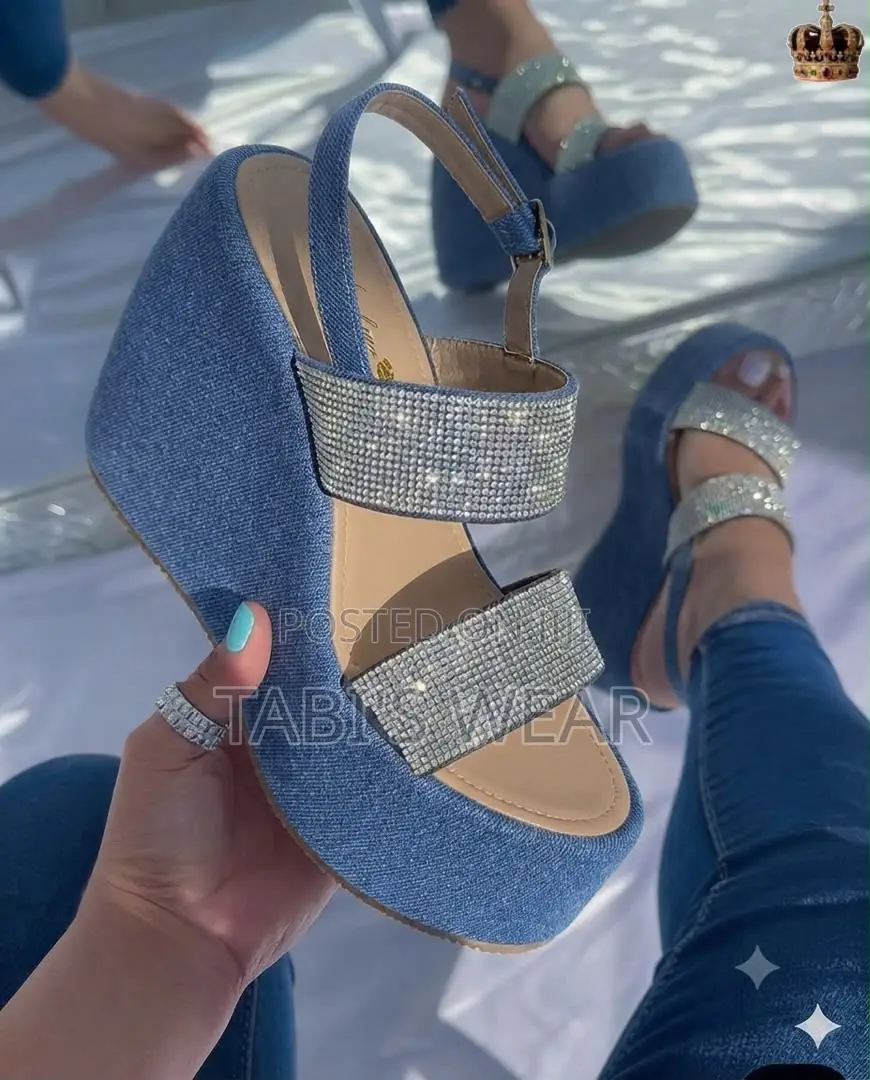Luxury Heels Wedge Buckle Sandal for Women