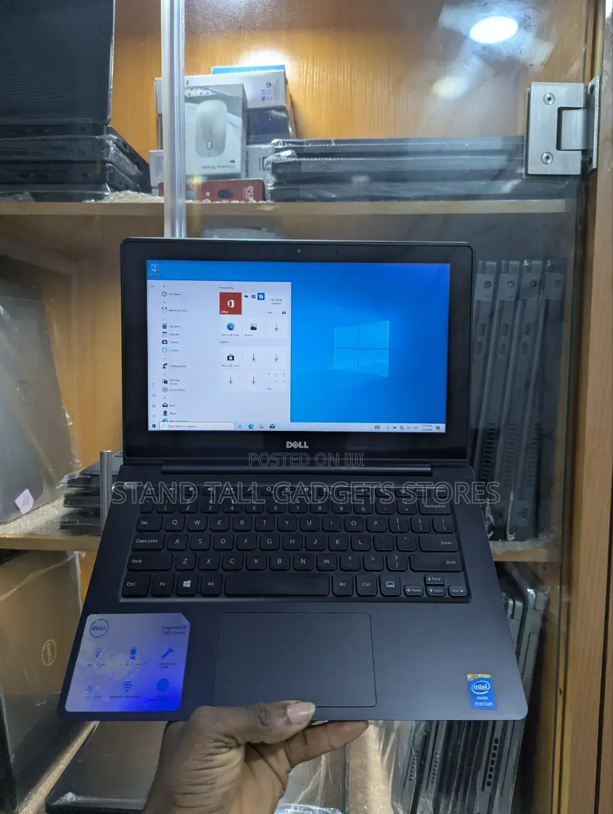 Laptop Dell Inspiron 11 3000 8GB Intel Pentium SSD 128GB
