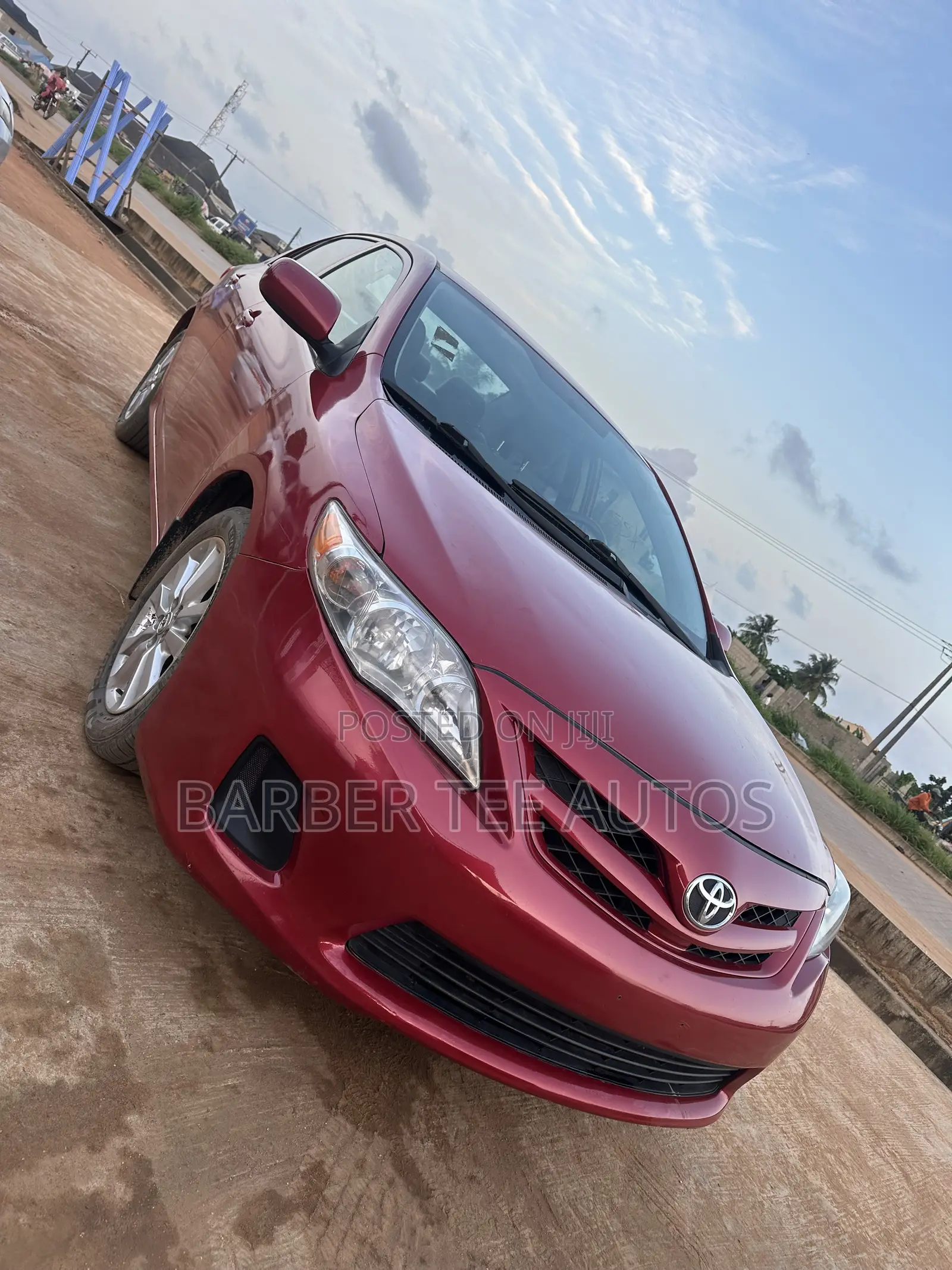 Toyota Corolla L 4-Speed Automatic 2013 Red