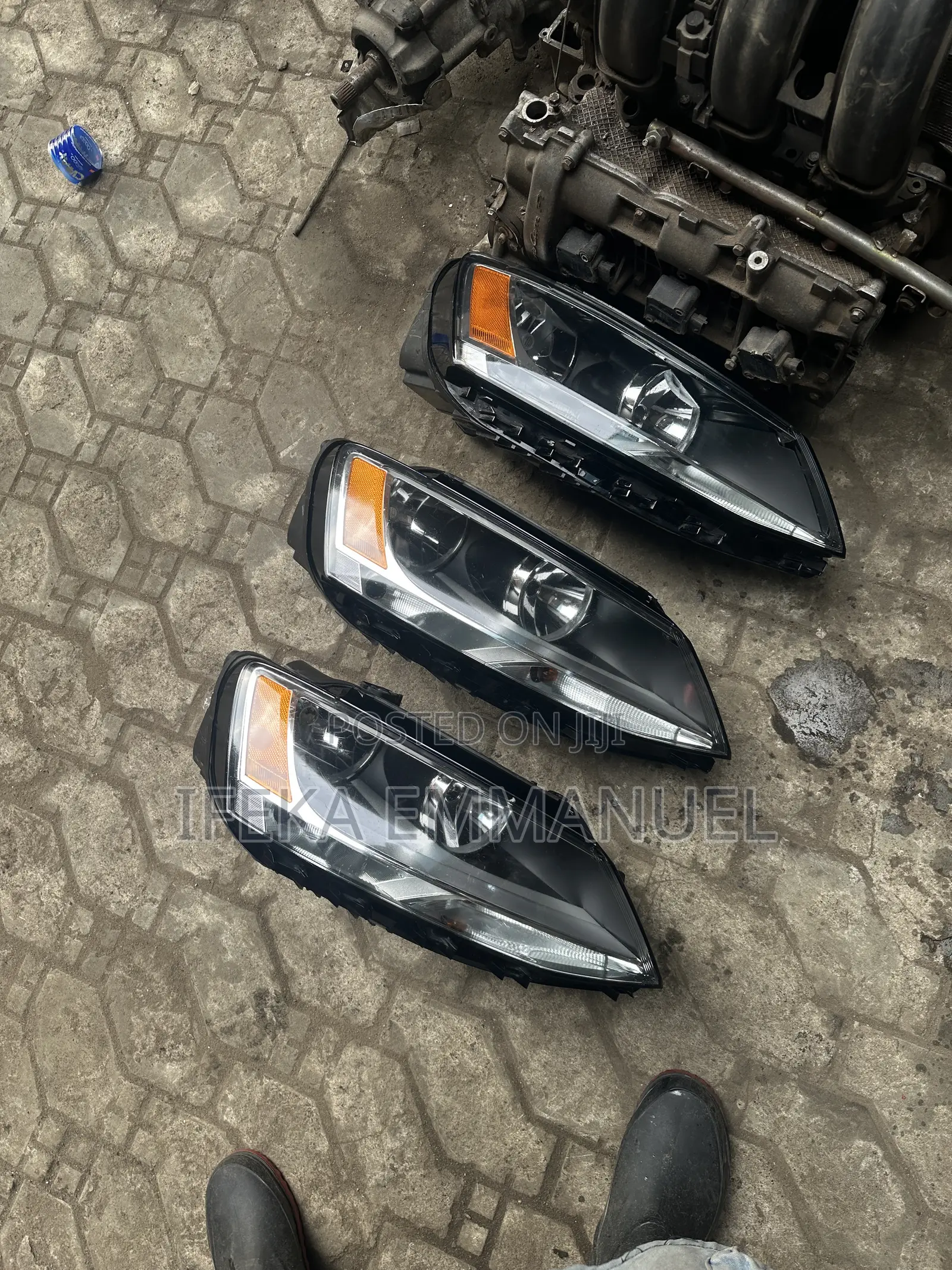 Headlights Volkswagen Jetta 6 Right Hands