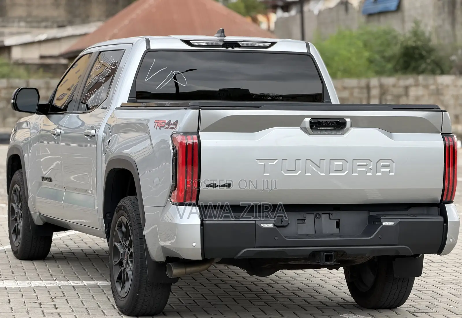 Toyota Tundra Limited Double Cab 6.5' Bed 2024 Silver