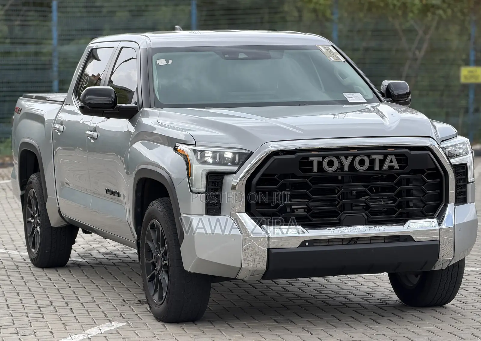Toyota Tundra Limited Double Cab 6.5' Bed 2024 Silver