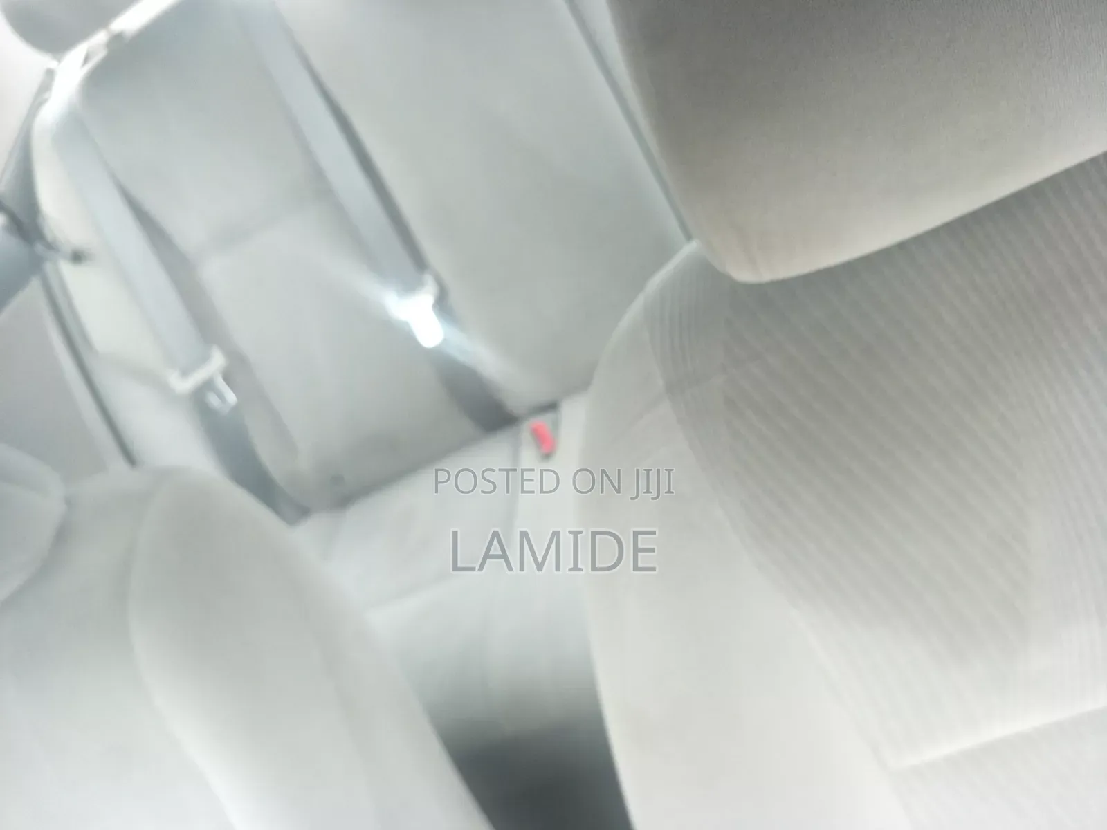 Toyota Corolla 2012 Silver