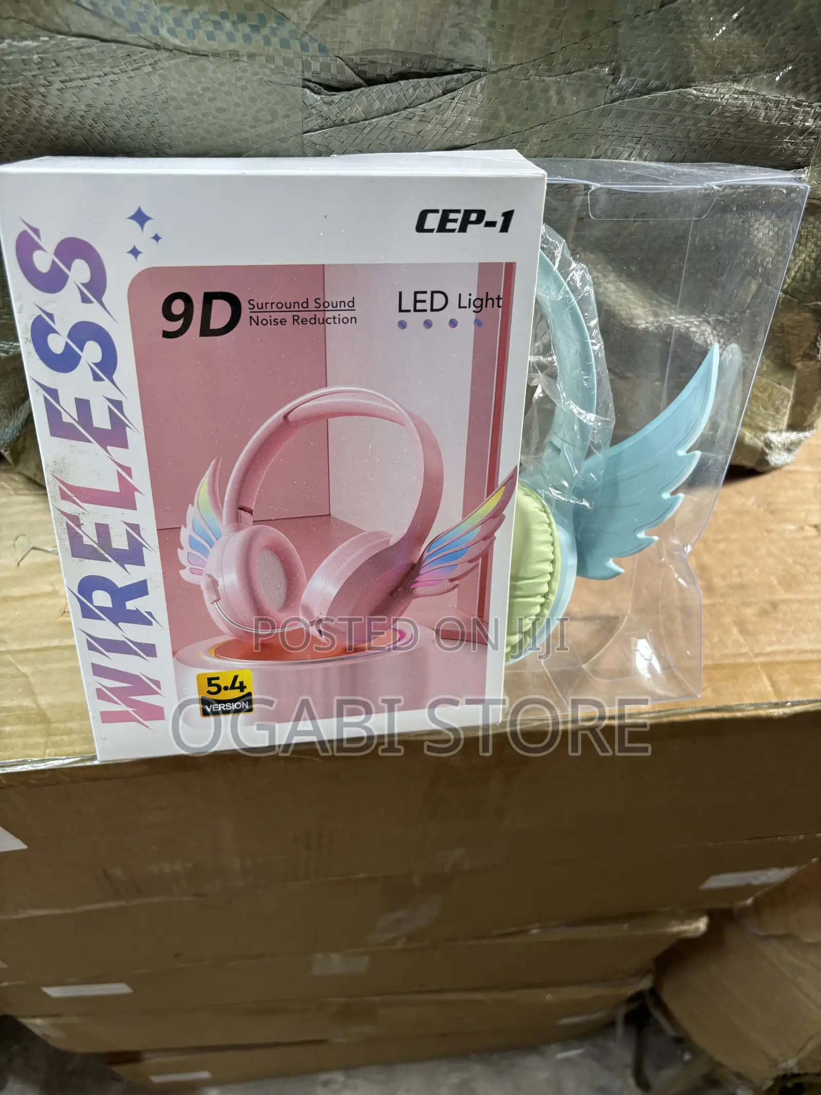 Angel Wing LED Bluetooth Headphones – Style Meets Premium Sound!