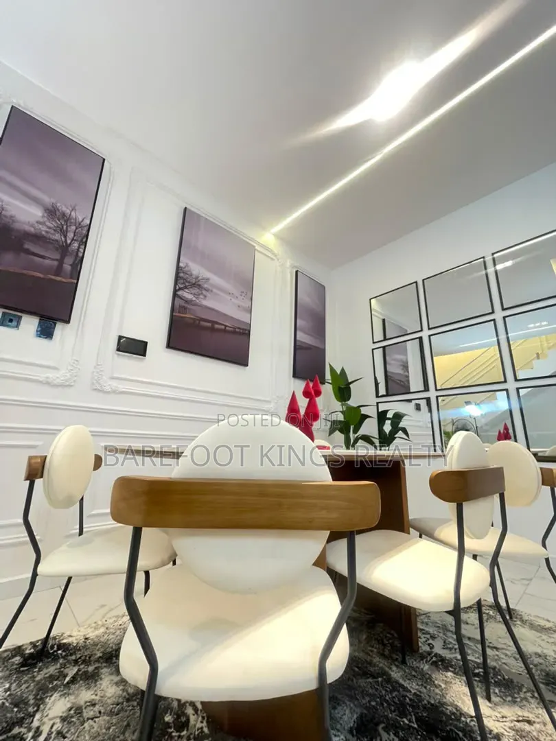 Luxury 4BEDROOM Terrace Duplex