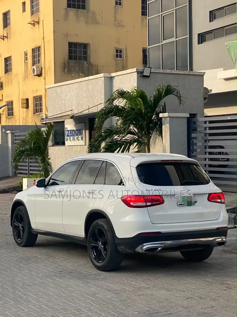 Mercedes-Benz GLC-Class 2017 White