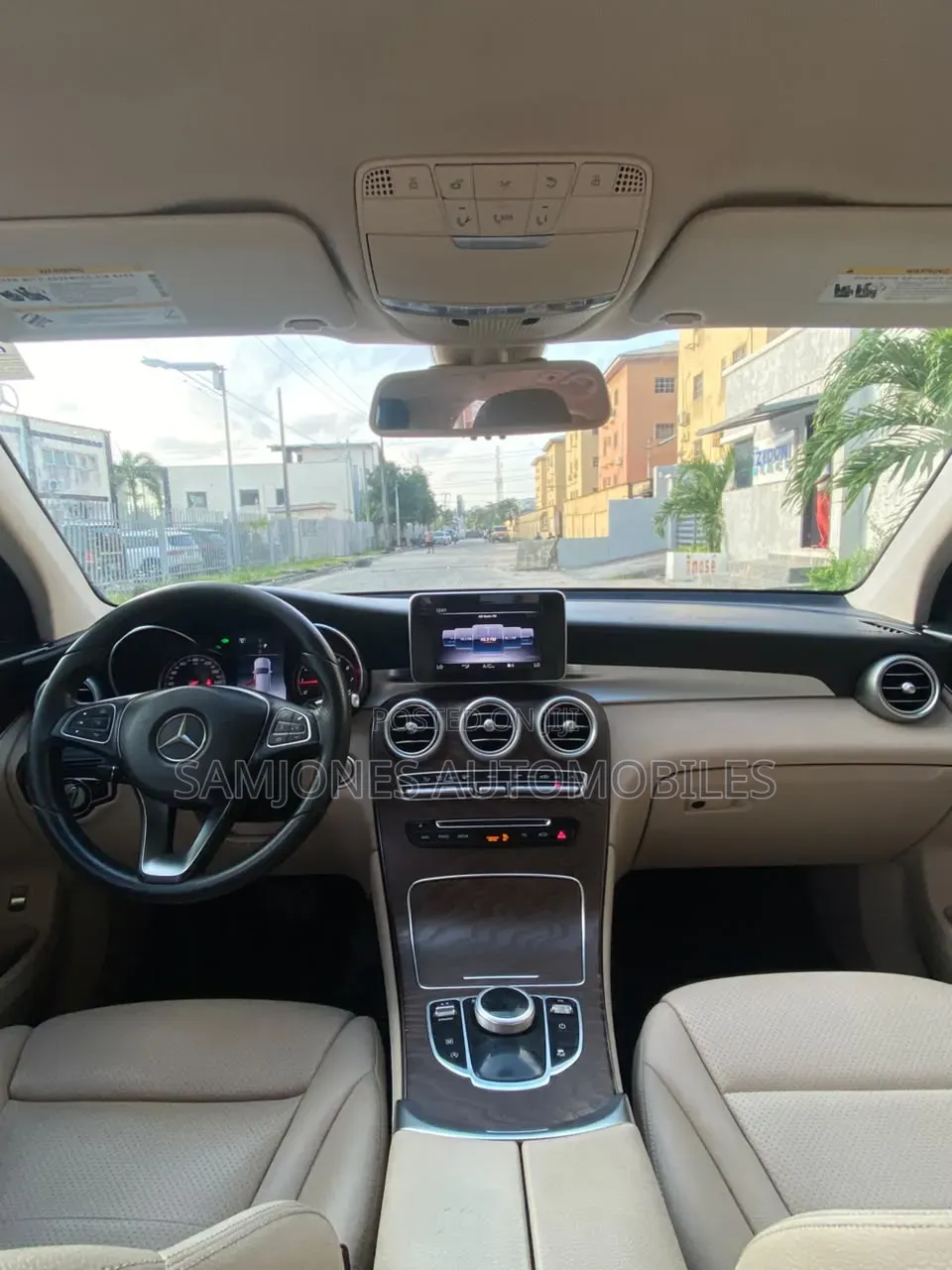 Mercedes-Benz GLC-Class 2017 White
