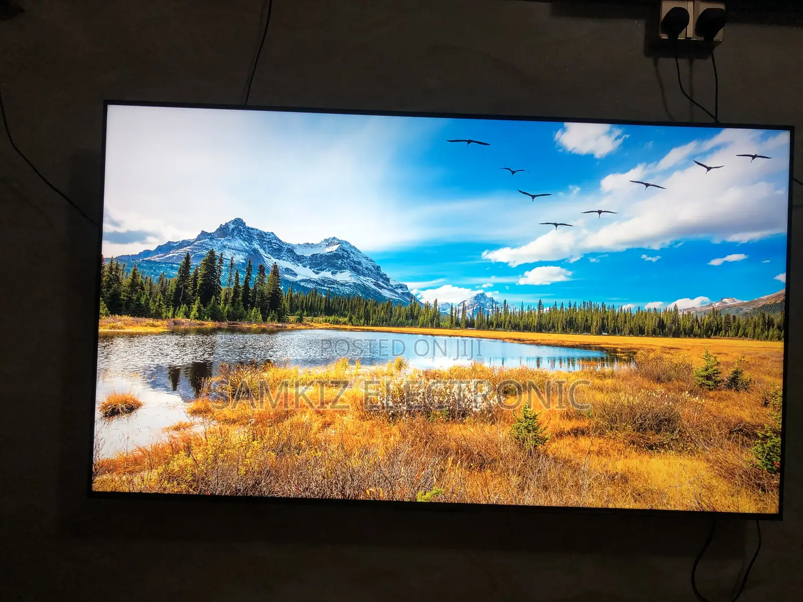 Hisense 50" A7 Smart TV — Dolby Vision | Executive Edition Refined