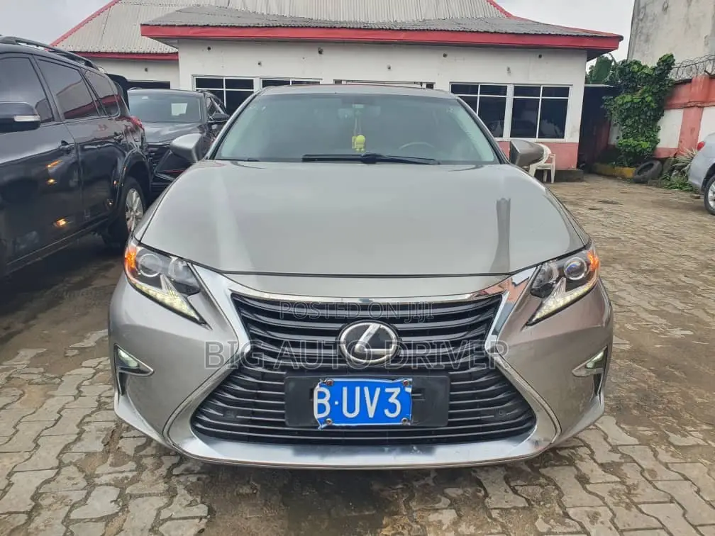 Lexus ES 350 FWD 2018 Silver